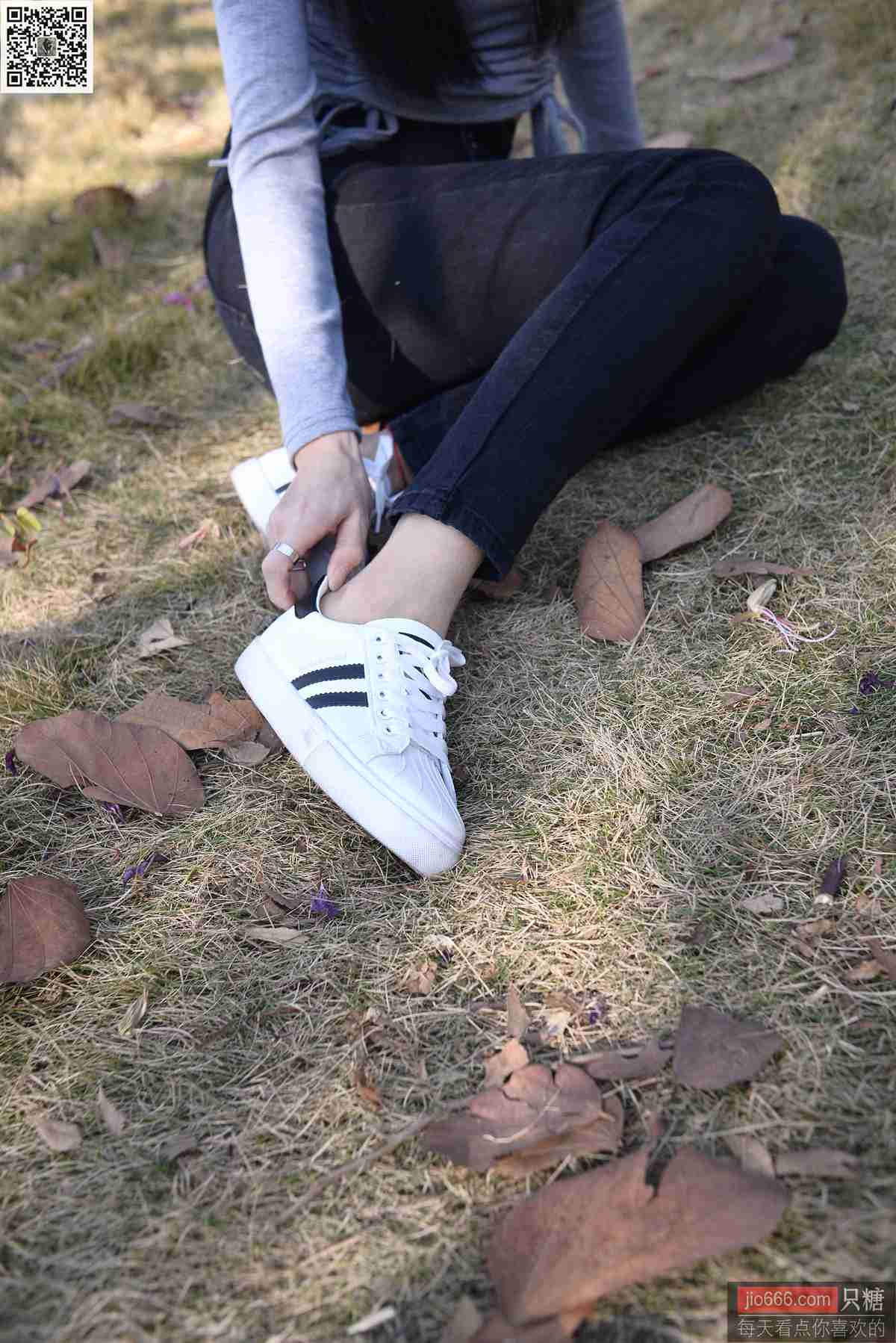 图片[29]-[只糖棉袜]NO.143 文文 深秋和冬天是个告别的好季节[228P] – 速更版-美库