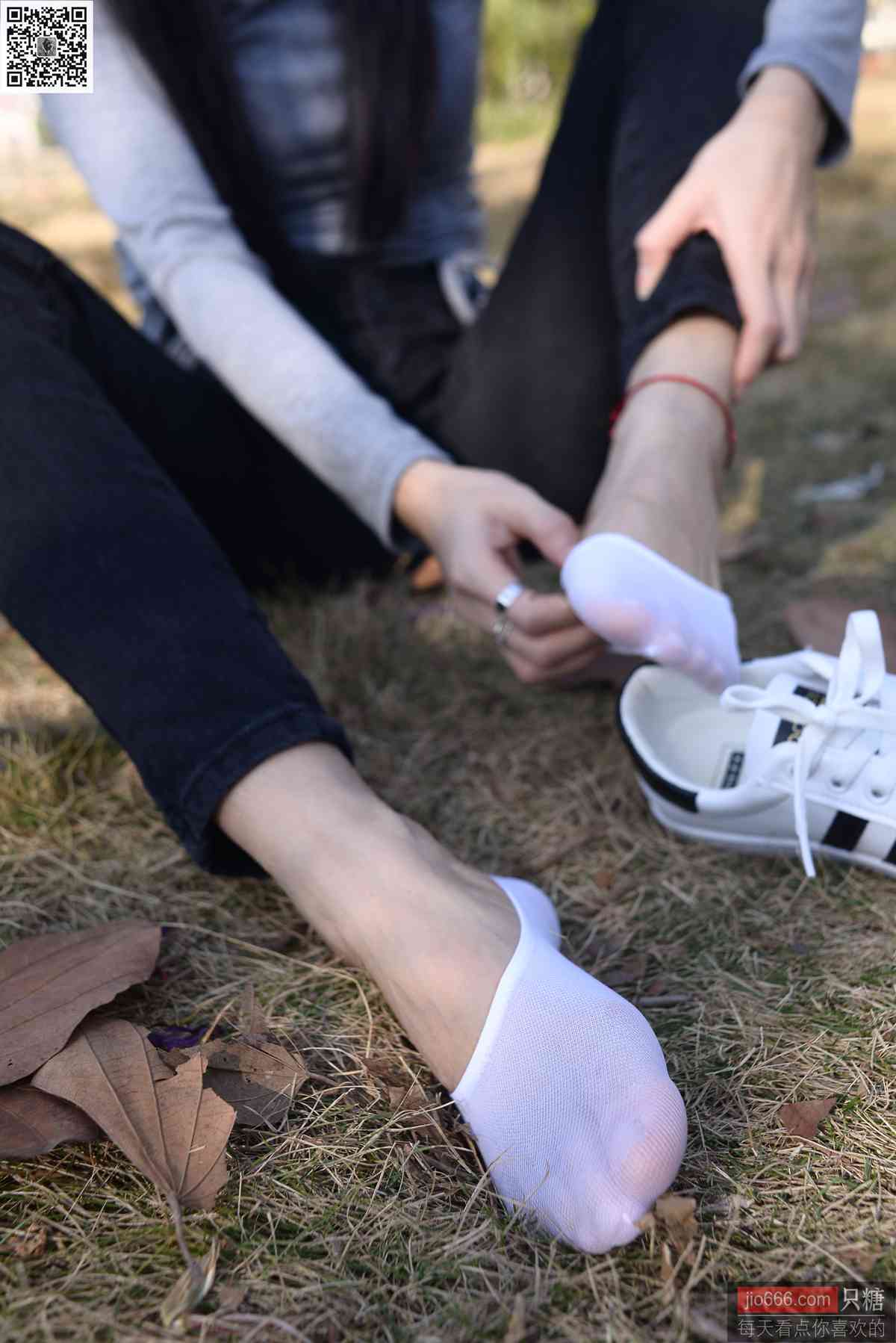 图片[208]-[只糖棉袜]NO.143 文文 深秋和冬天是个告别的好季节[228P] – 速更版-美库