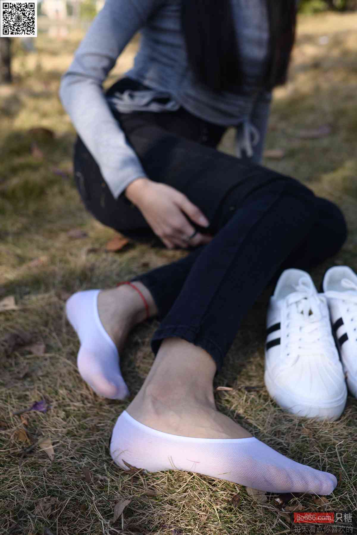 图片[113]-[只糖棉袜]NO.143 文文 深秋和冬天是个告别的好季节[228P] – 速更版-美库