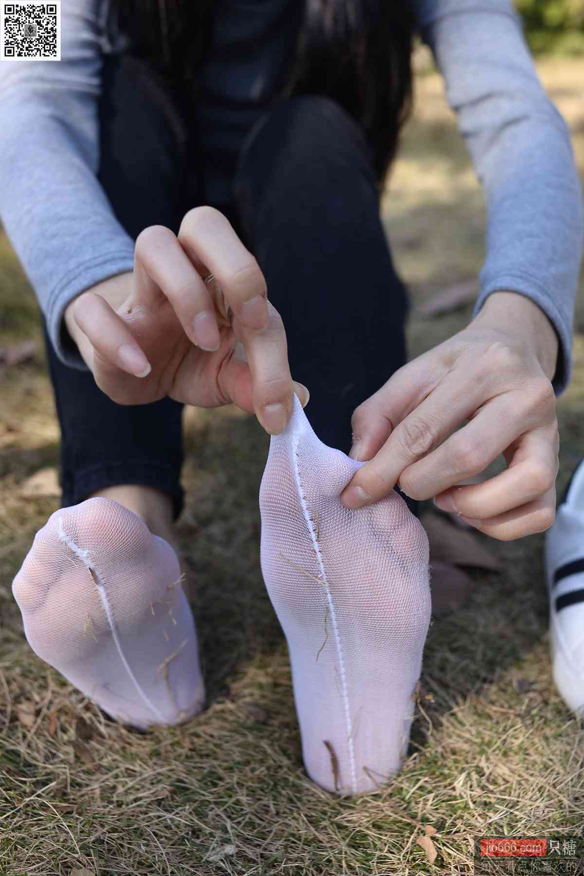 图片[82]-[只糖棉袜]NO.143 文文 深秋和冬天是个告别的好季节[228P] – 速更版-美库