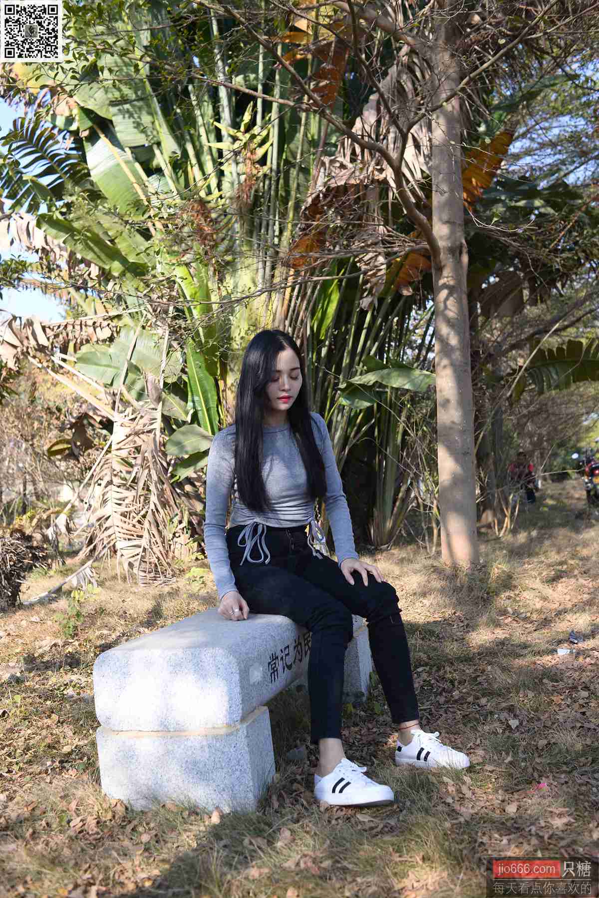 图片[222]-[只糖棉袜]NO.143 文文 深秋和冬天是个告别的好季节[228P] – 速更版-美库