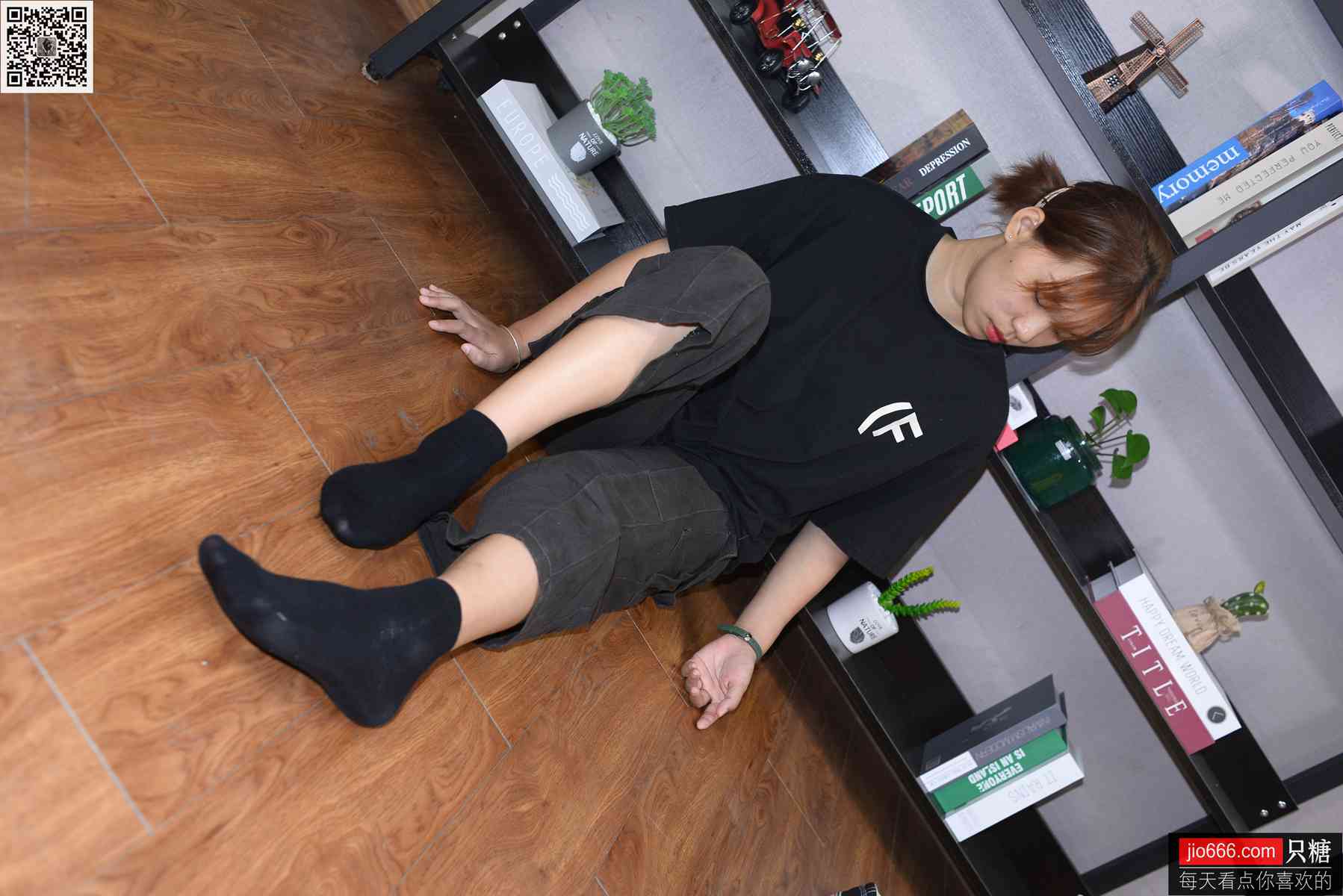 图片[121]-[只糖棉袜]NO.144 叶欣 春光不必趁早[218P] – 速更版-美库