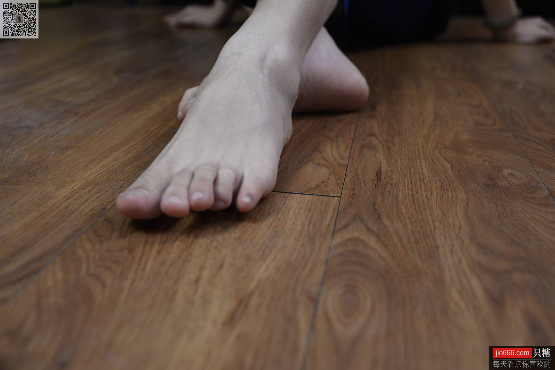 图片[18]-[只糖棉袜]NO.142 彤彤 你笑起来真像好天气[298P] – 速更版-美库