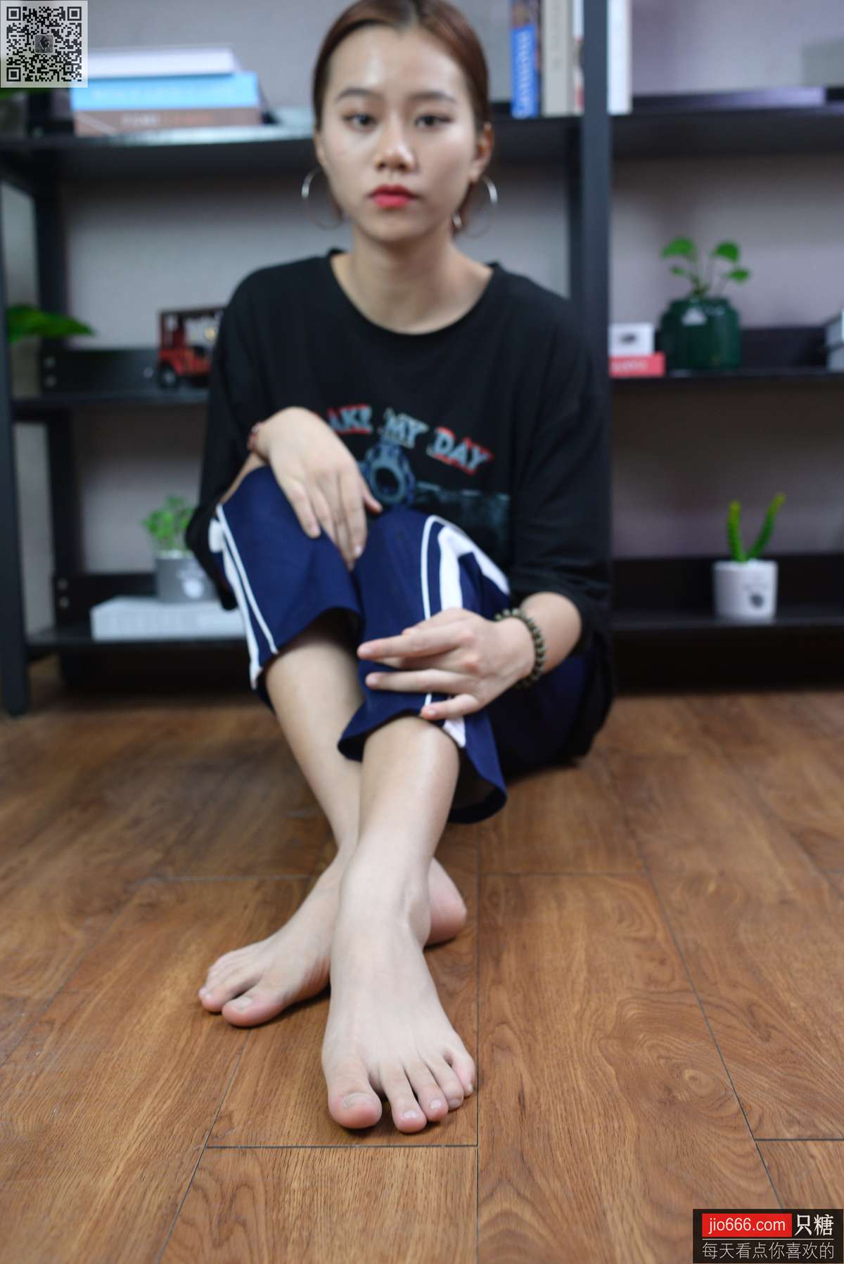 图片[65]-[只糖棉袜]NO.142 彤彤 你笑起来真像好天气[298P] – 速更版-美库