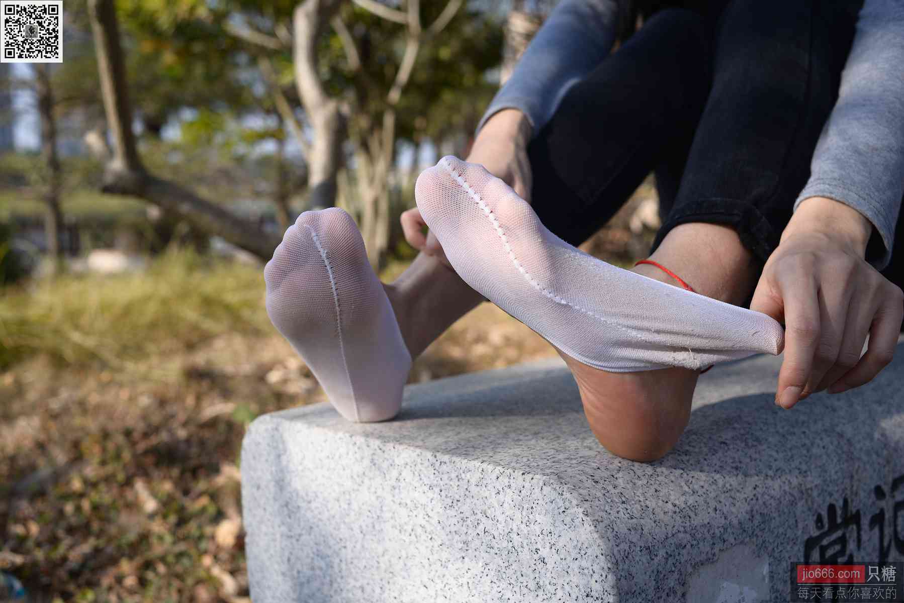 图片[15]-[只糖棉袜]NO.143 文文 深秋和冬天是个告别的好季节[228P] – 速更版-美库