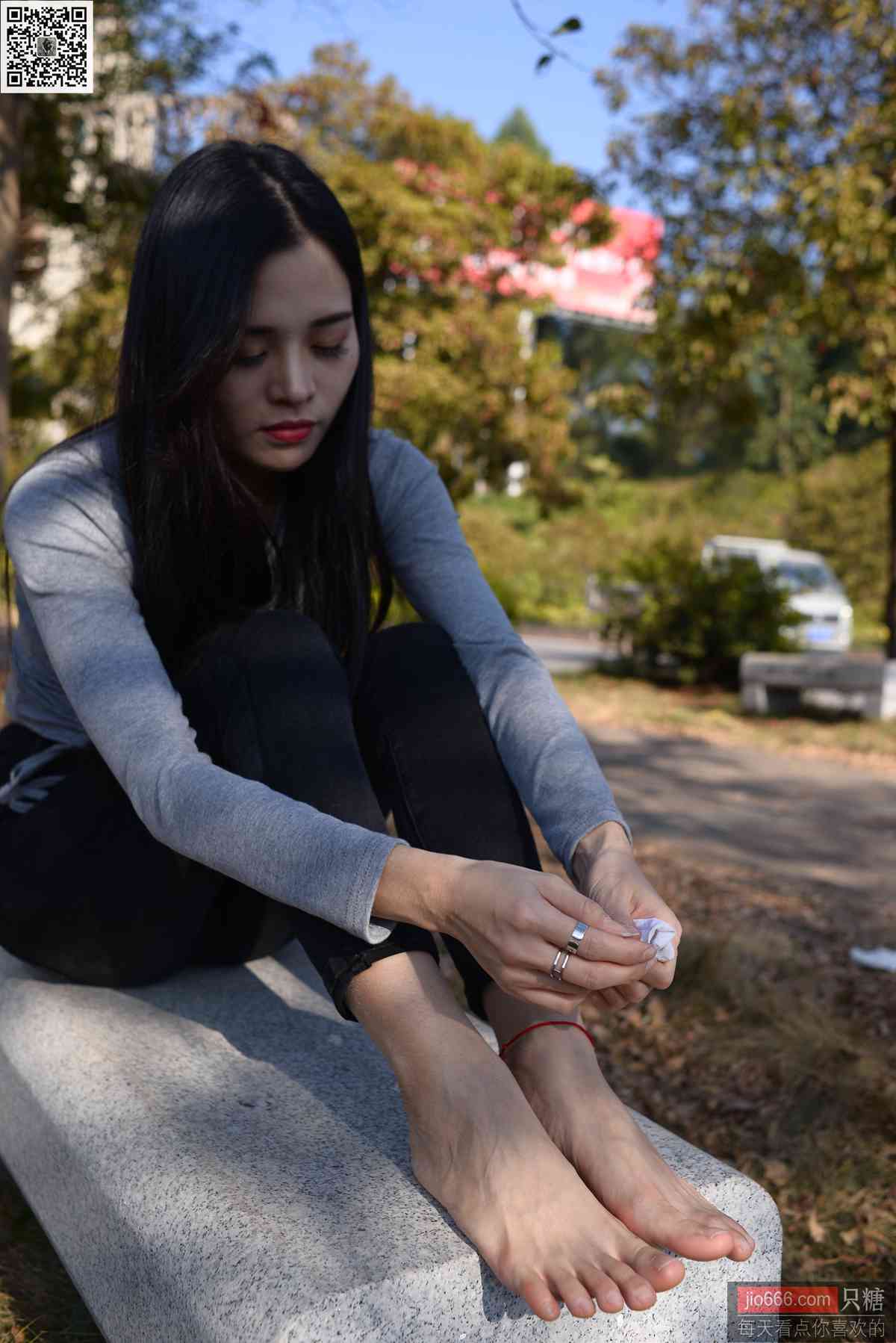 图片[148]-[只糖棉袜]NO.143 文文 深秋和冬天是个告别的好季节[228P] – 速更版-美库