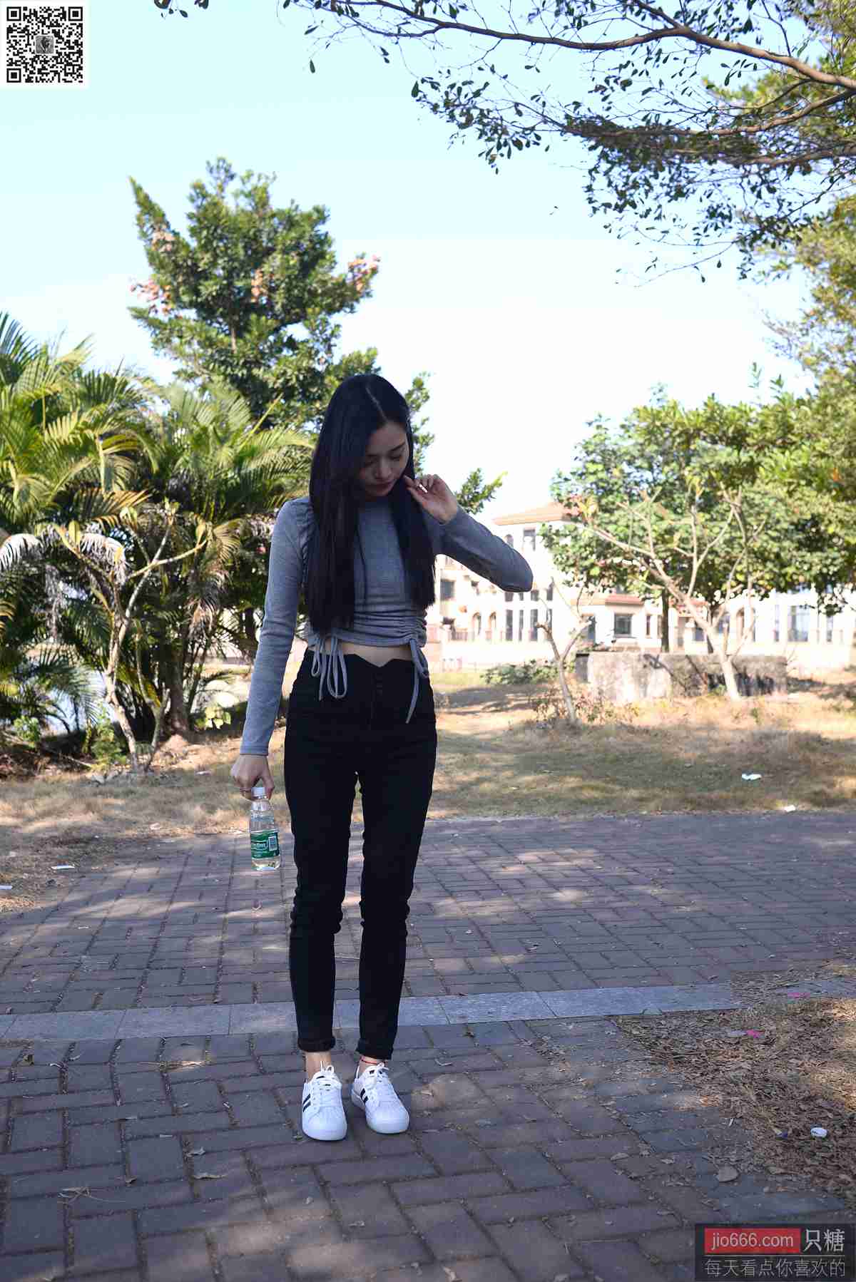 图片[193]-[只糖棉袜]NO.143 文文 深秋和冬天是个告别的好季节[228P] – 速更版-美库