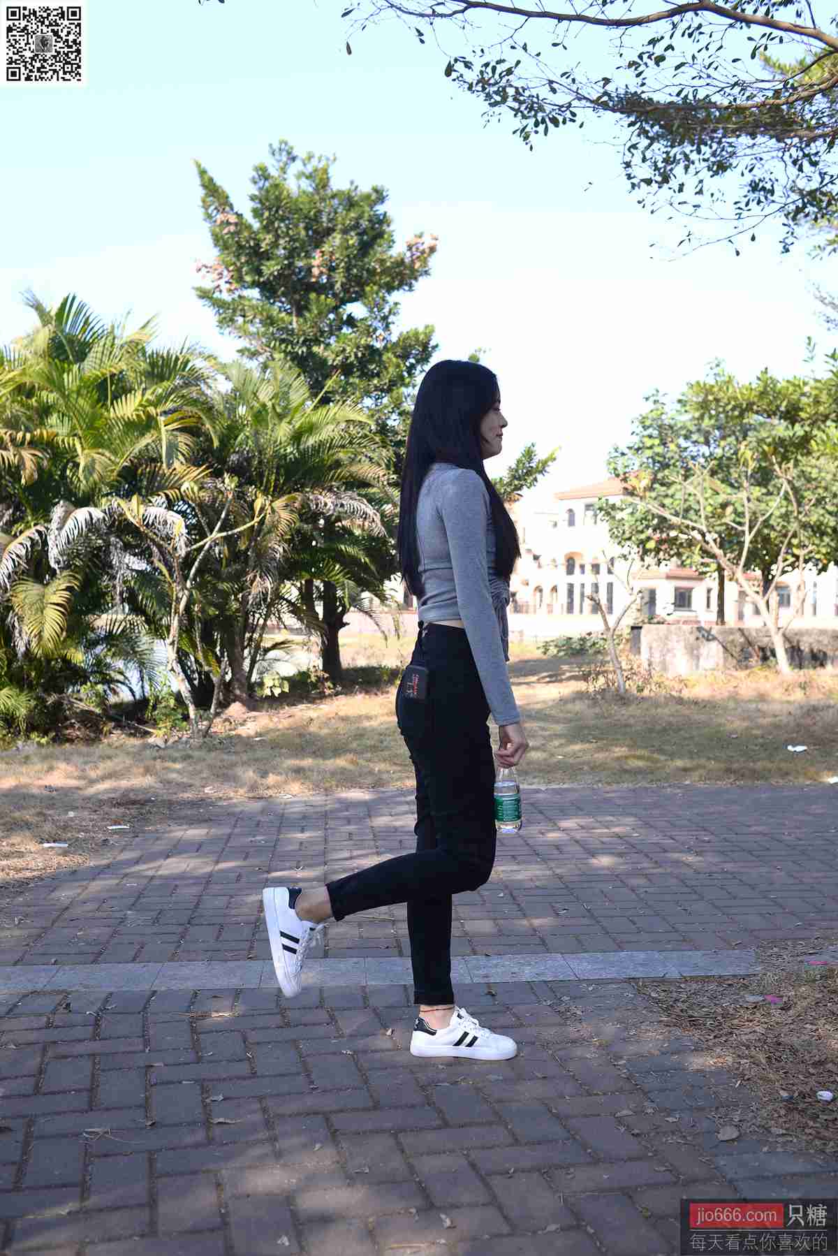 图片[181]-[只糖棉袜]NO.143 文文 深秋和冬天是个告别的好季节[228P] – 速更版-美库