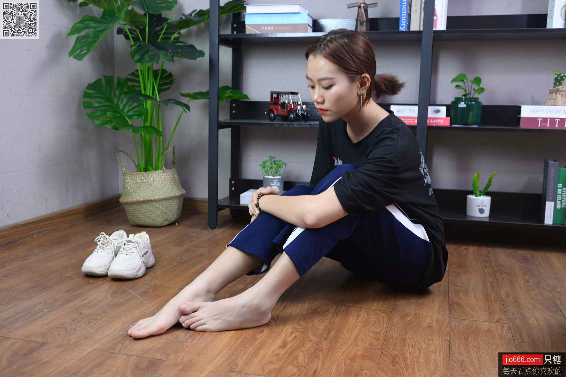 图片[90]-[只糖棉袜]NO.142 彤彤 你笑起来真像好天气[298P] – 速更版-美库