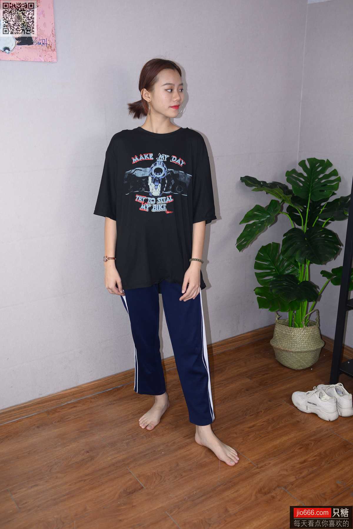 图片[97]-[只糖棉袜]NO.142 彤彤 你笑起来真像好天气[298P] – 速更版-美库