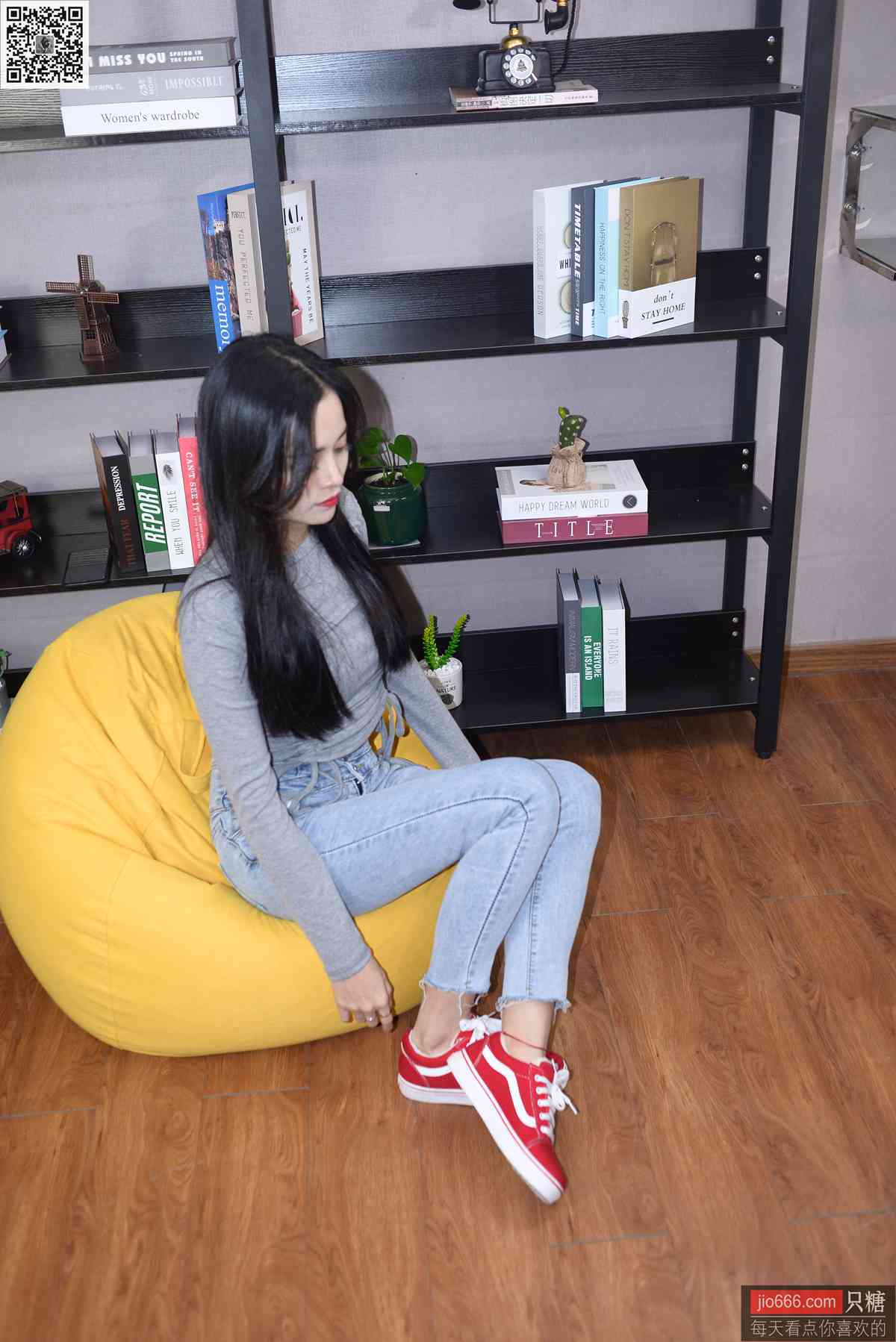 图片[182]-[只糖棉袜]NO.149 文文 轻拾月光，听风声缱绻[229P] – 速更版-美库