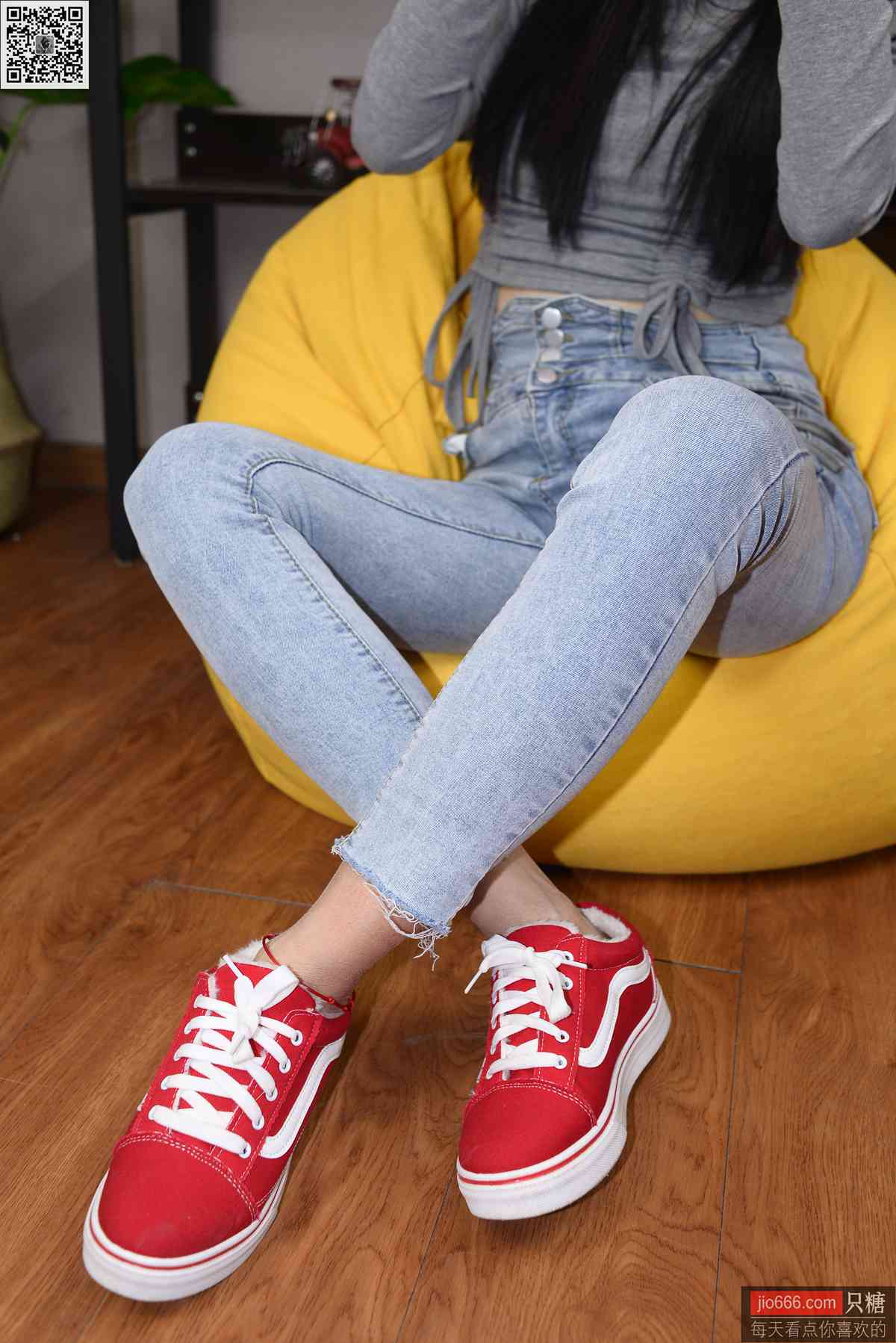 图片[195]-[只糖棉袜]NO.149 文文 轻拾月光，听风声缱绻[229P] – 速更版-美库