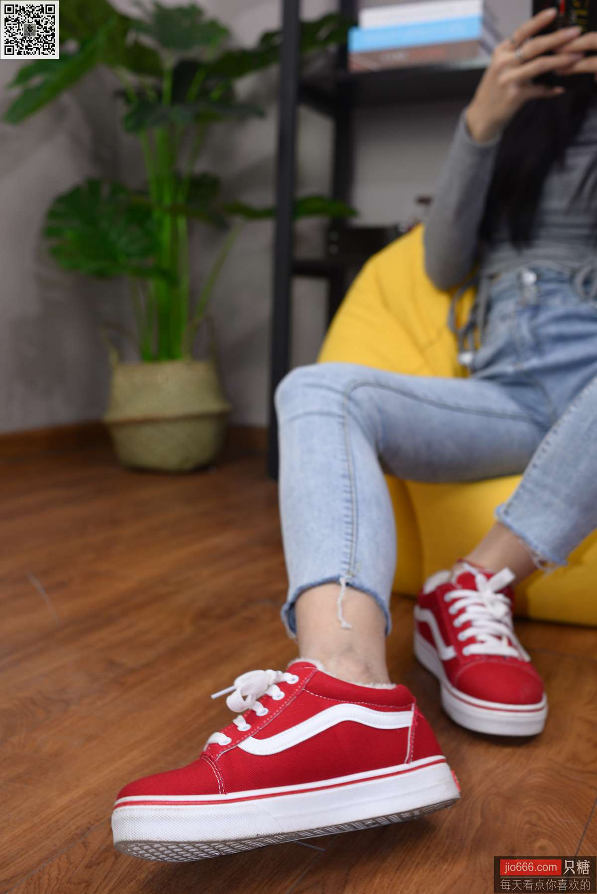 图片[101]-[只糖棉袜]NO.149 文文 轻拾月光，听风声缱绻[229P] – 速更版-美库