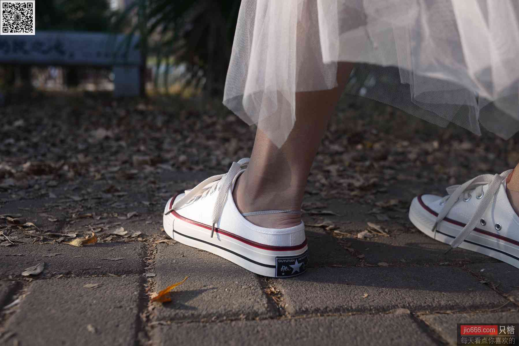 图片[170]-[只糖棉袜]NO.150 陈韵 不为往事扰，余生只愿笑[237P] – 速更版-美库