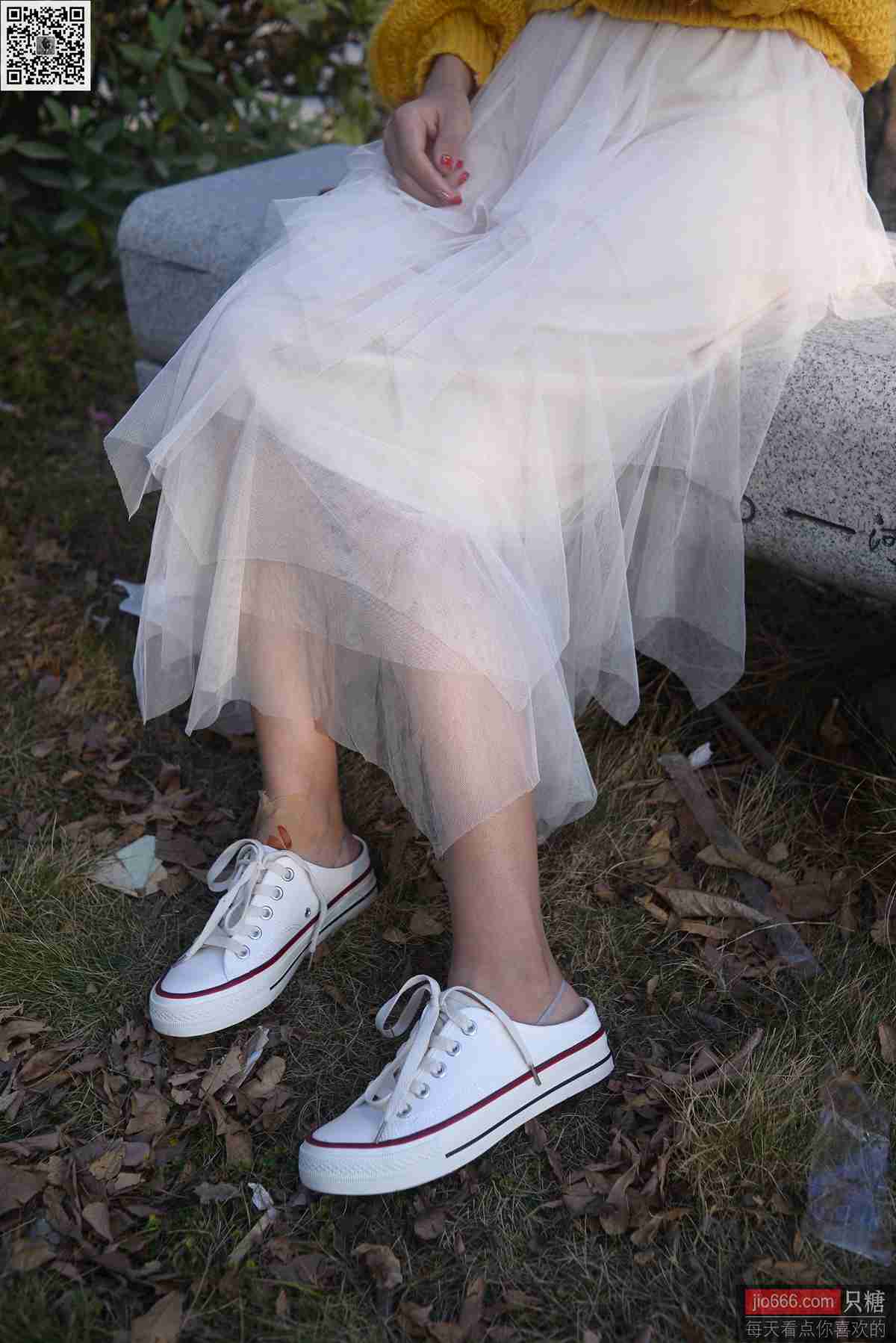 图片[167]-[只糖棉袜]NO.150 陈韵 不为往事扰，余生只愿笑[237P] – 速更版-美库