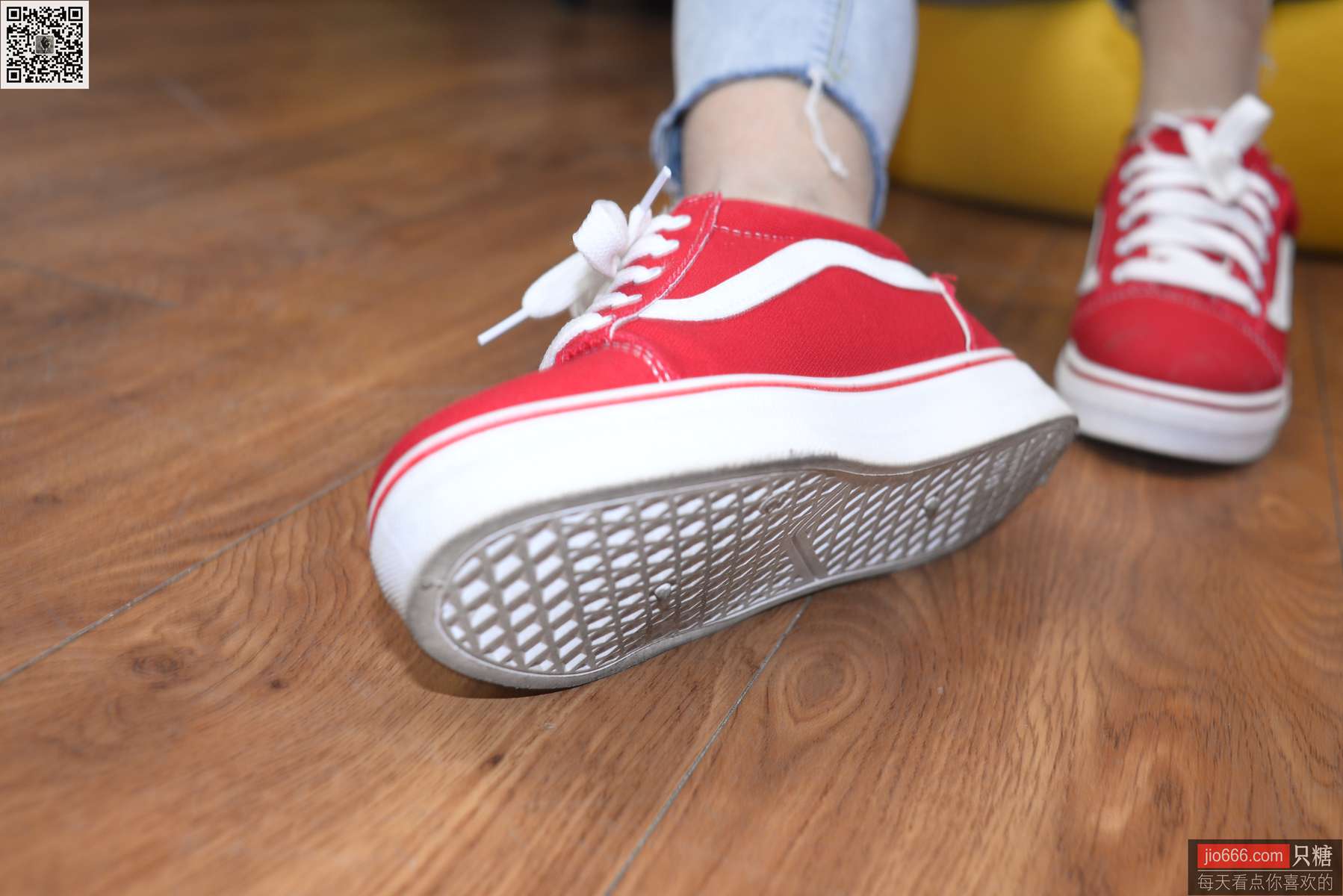 图片[27]-[只糖棉袜]NO.149 文文 轻拾月光，听风声缱绻[229P] – 速更版-美库