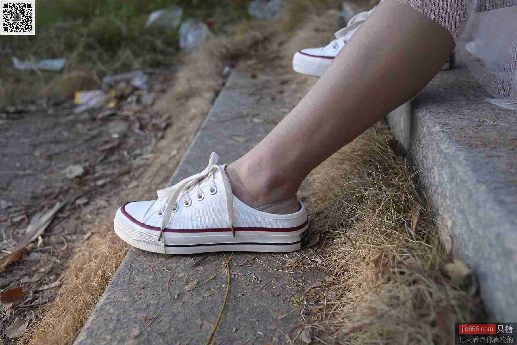 图片[228]-[只糖棉袜]NO.150 陈韵 不为往事扰，余生只愿笑[237P] – 速更版-美库