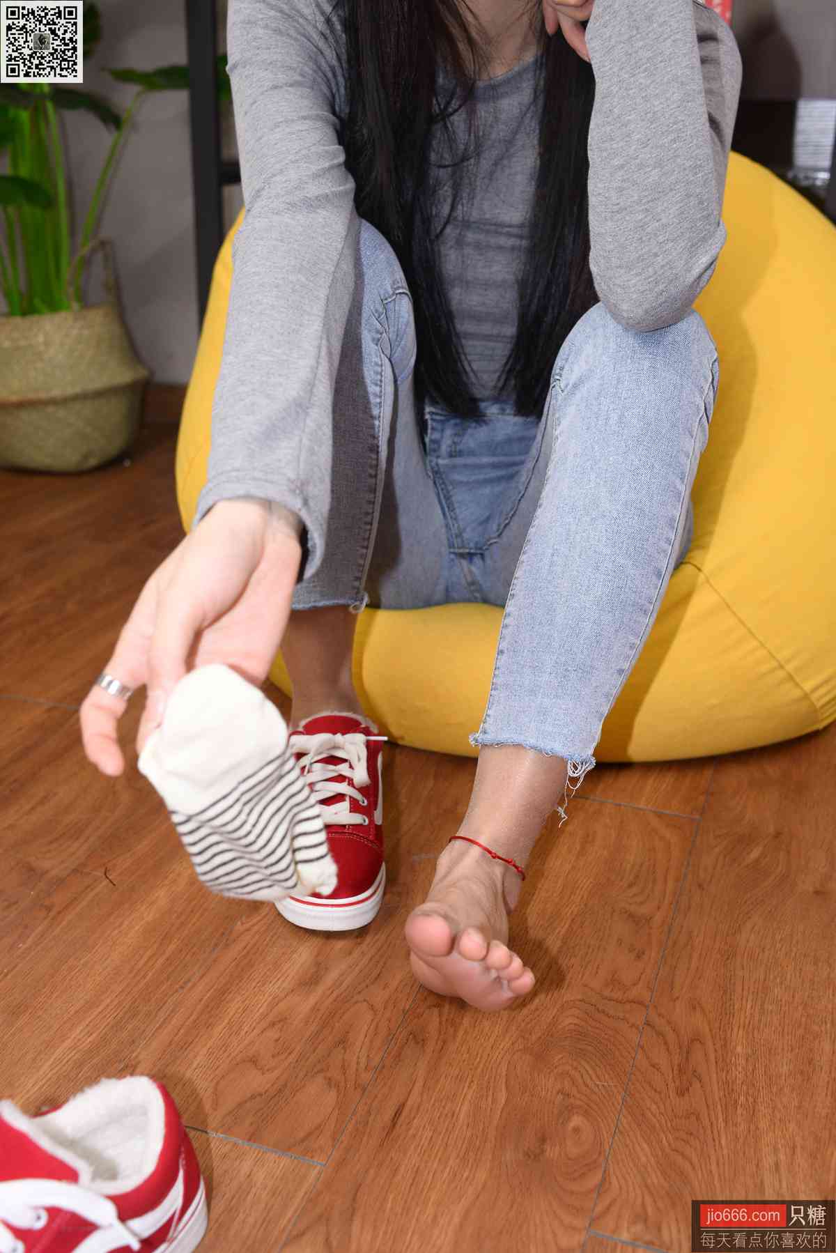 图片[130]-[只糖棉袜]NO.149 文文 轻拾月光，听风声缱绻[229P] – 速更版-美库