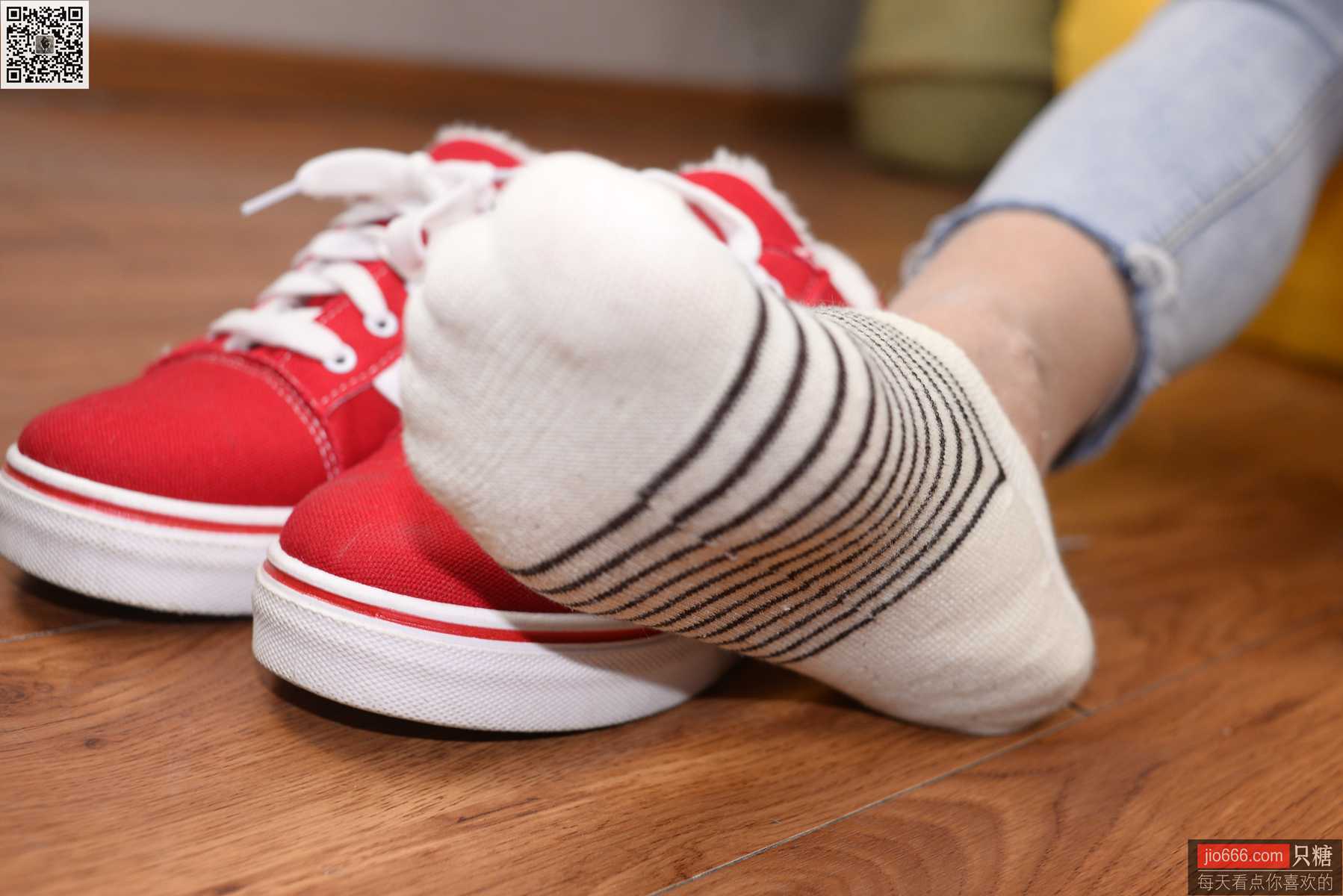 图片[116]-[只糖棉袜]NO.149 文文 轻拾月光，听风声缱绻[229P] – 速更版-美库