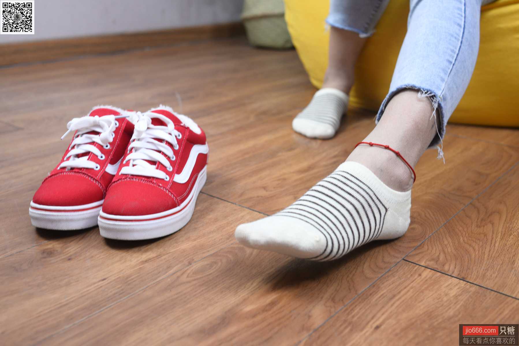 图片[102]-[只糖棉袜]NO.149 文文 轻拾月光，听风声缱绻[229P] – 速更版-美库