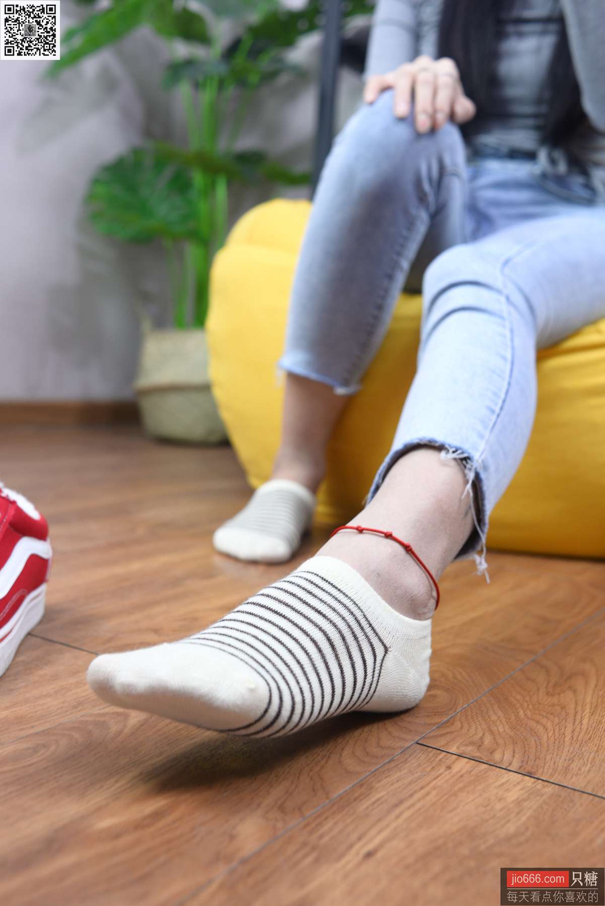 图片[159]-[只糖棉袜]NO.149 文文 轻拾月光，听风声缱绻[229P] – 速更版-美库