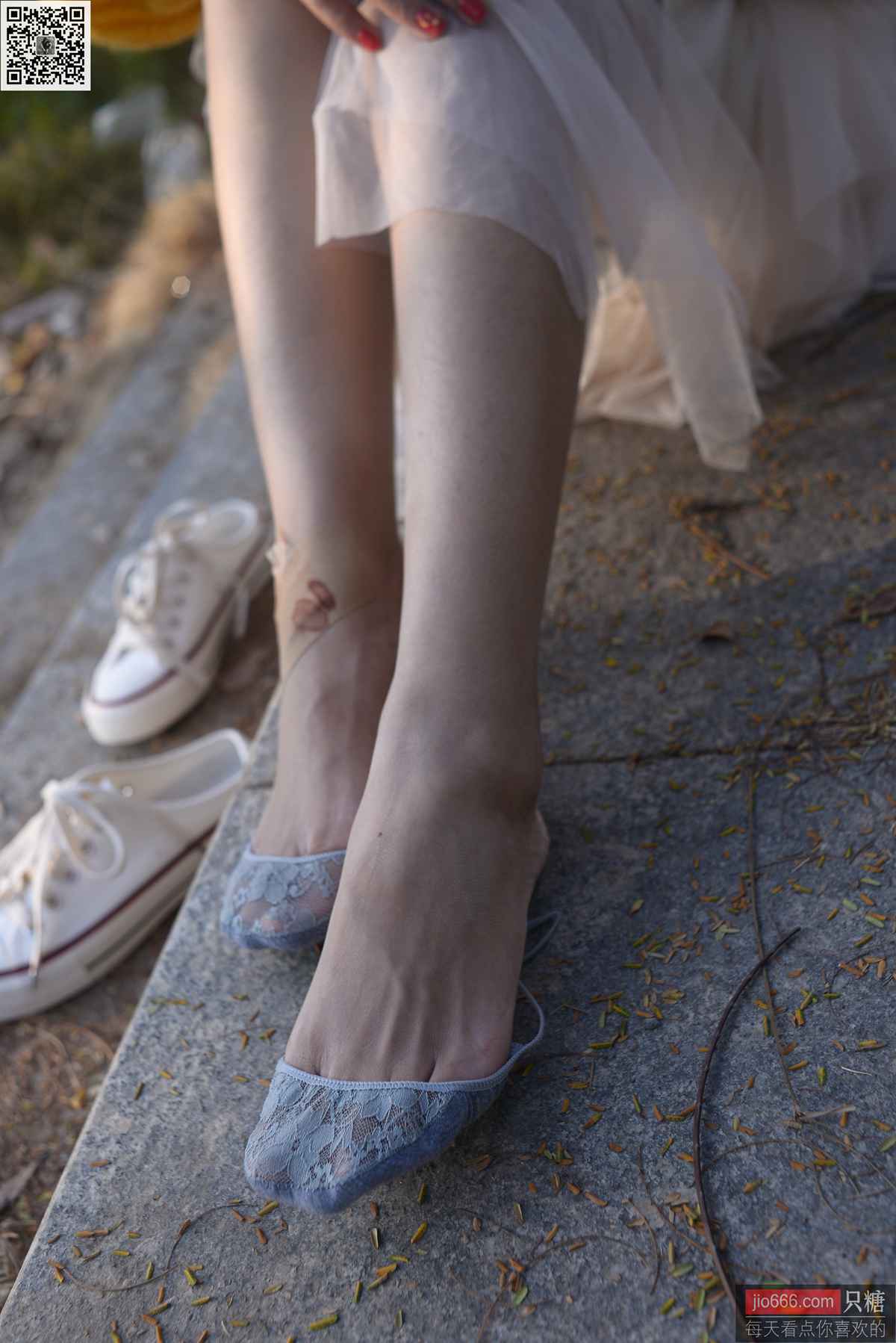 图片[4]-[只糖棉袜]NO.150 陈韵 不为往事扰，余生只愿笑[237P] – 速更版-美库