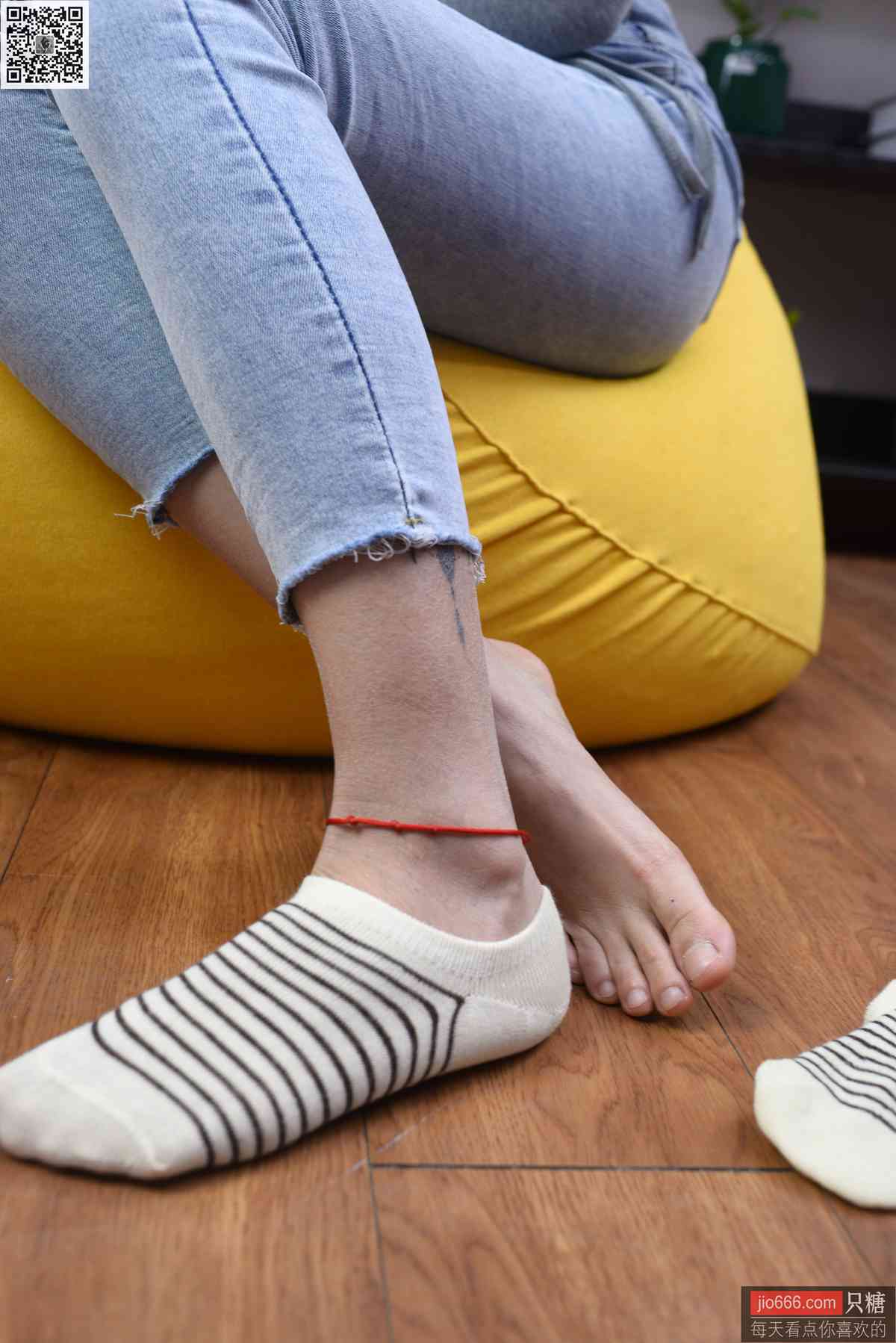 图片[19]-[只糖棉袜]NO.149 文文 轻拾月光，听风声缱绻[229P] – 速更版-美库