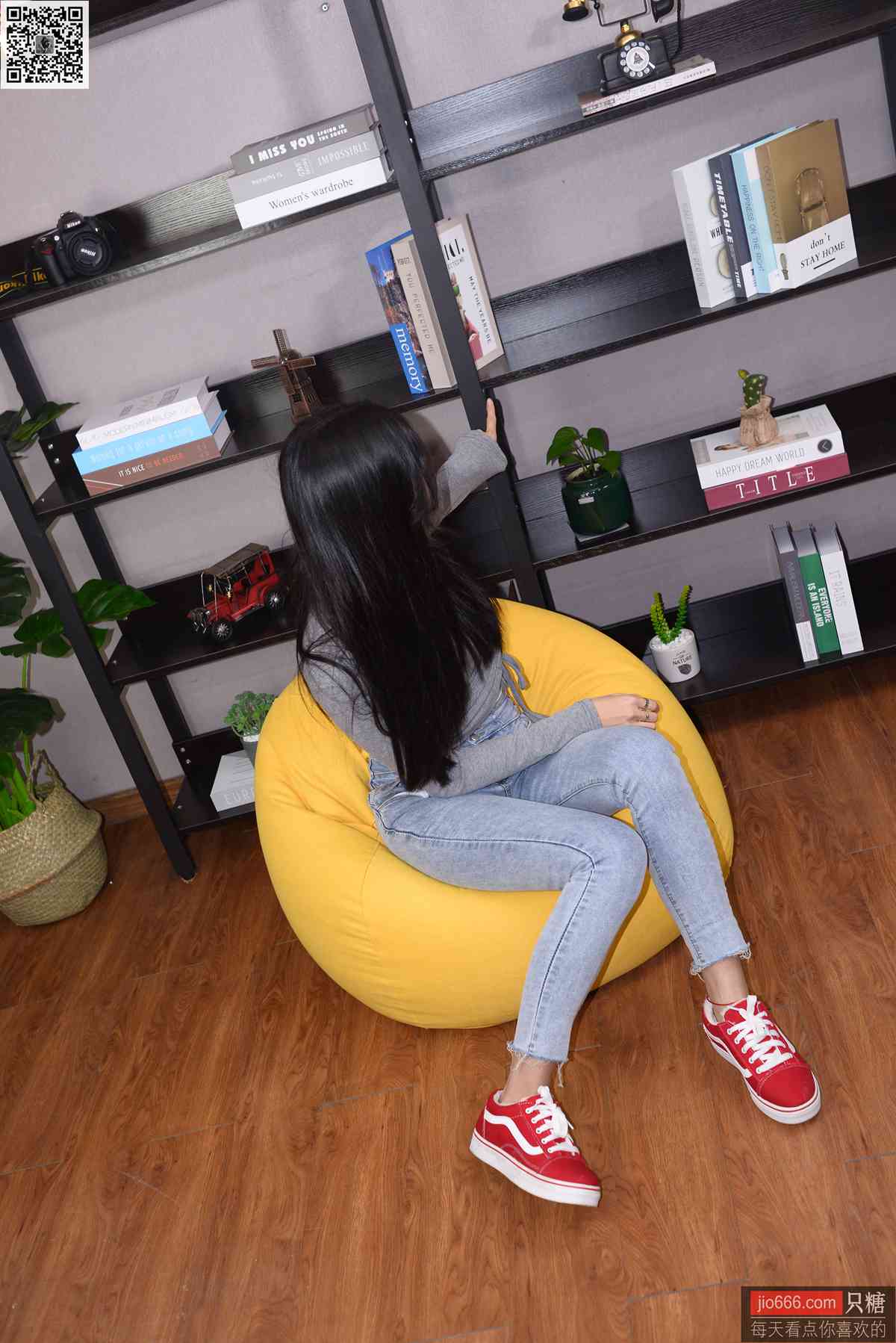 图片[146]-[只糖棉袜]NO.149 文文 轻拾月光，听风声缱绻[229P] – 速更版-美库