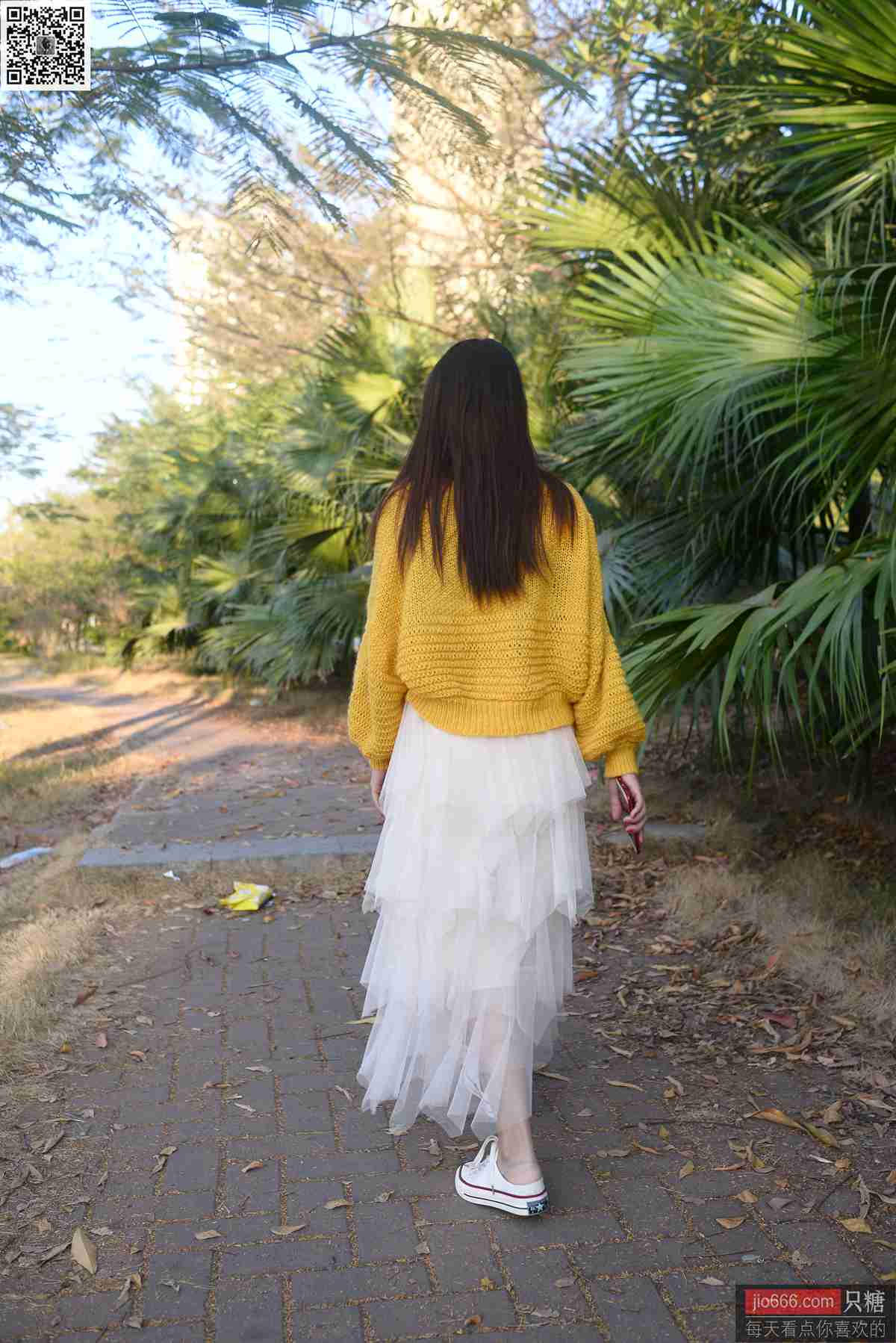 图片[83]-[只糖棉袜]NO.150 陈韵 不为往事扰，余生只愿笑[237P] – 速更版-美库