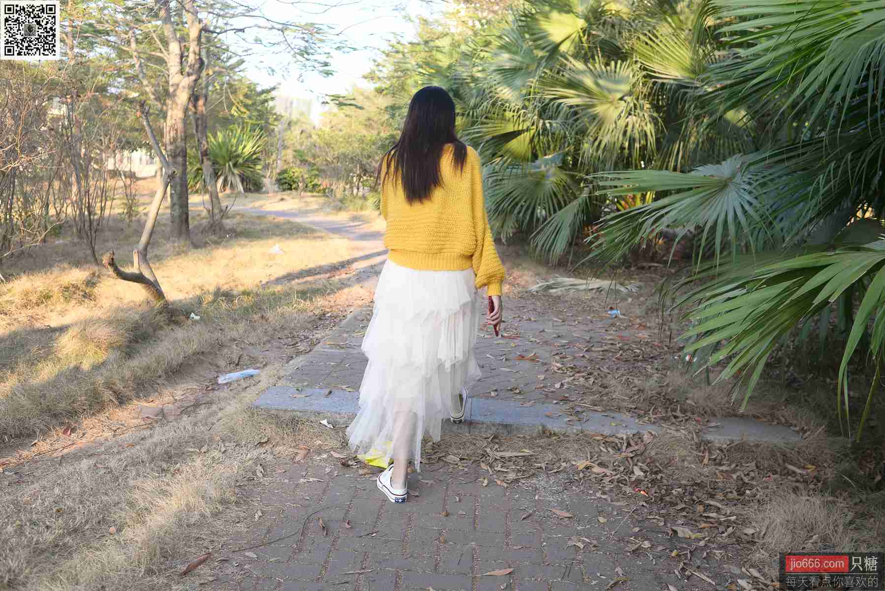 图片[141]-[只糖棉袜]NO.150 陈韵 不为往事扰，余生只愿笑[237P] – 速更版-美库