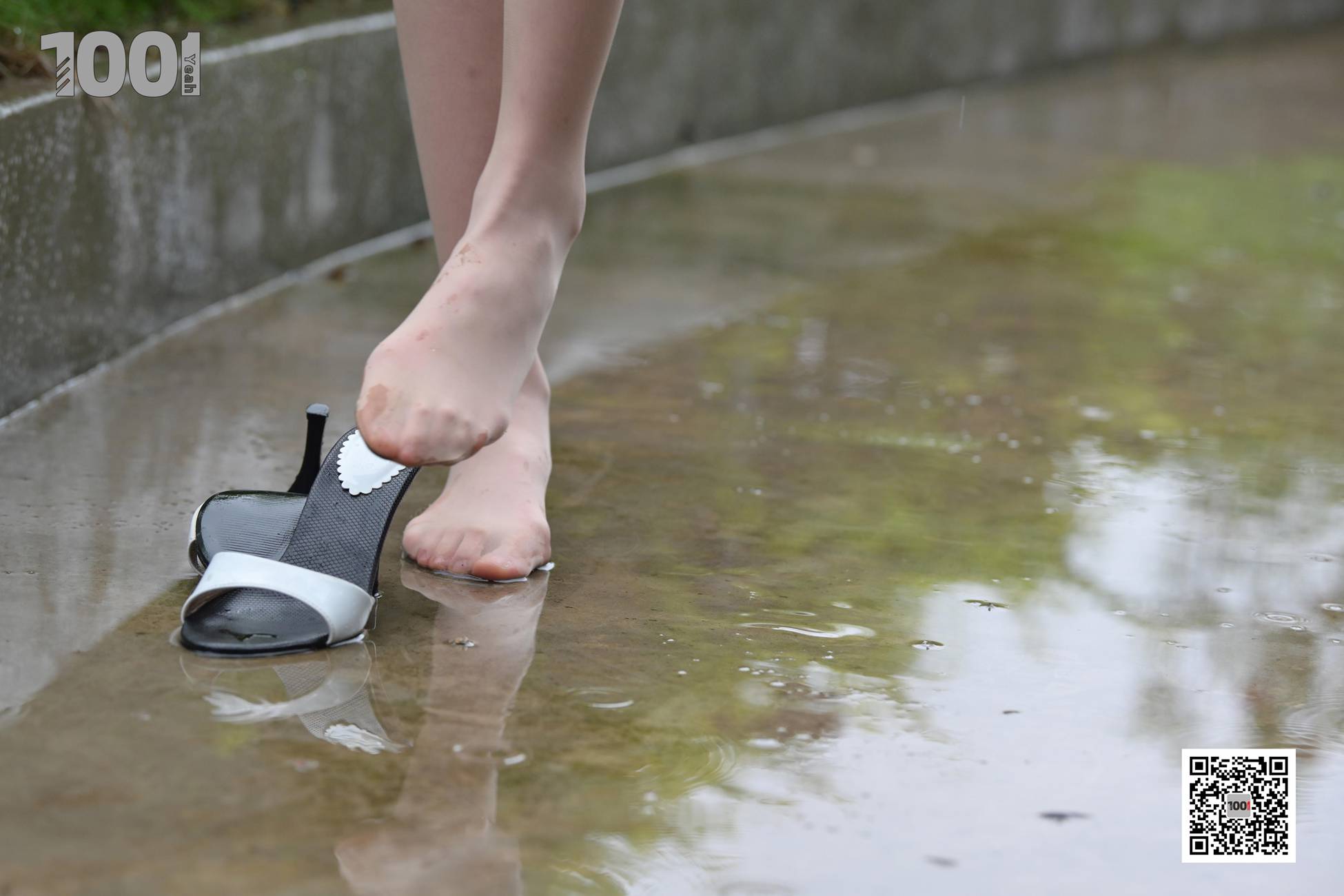 图片[50]-[IESS异思趣向]一千零一夜 162《雨中漫步2》[74P] – 速更版-美库