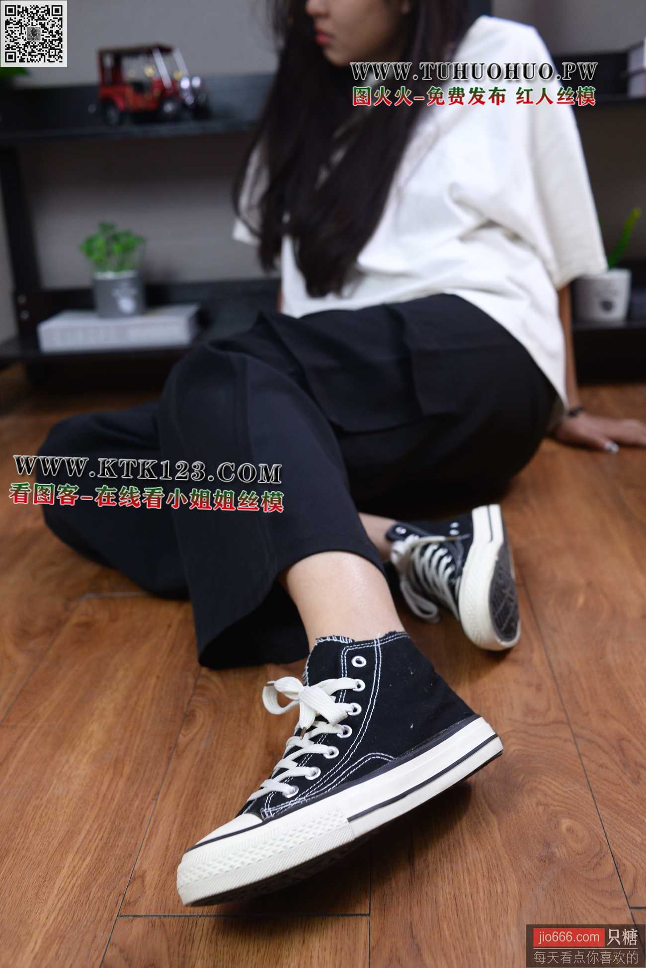 图片[208]-[只糖棉袜]NO.151 曼曼 喜不喜欢与适不适合是两码事[218P] – 速更版-美库