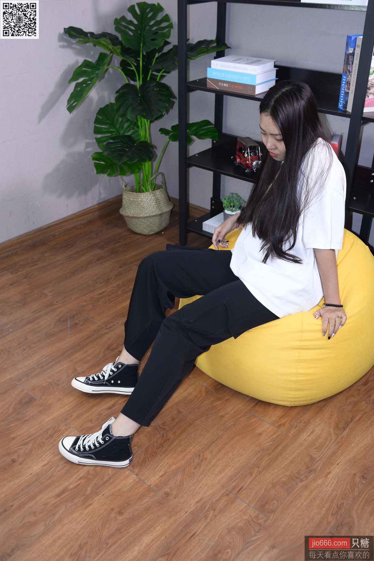 图片[219]-[只糖棉袜]NO.151 曼曼 喜不喜欢与适不适合是两码事[218P] – 速更版-美库