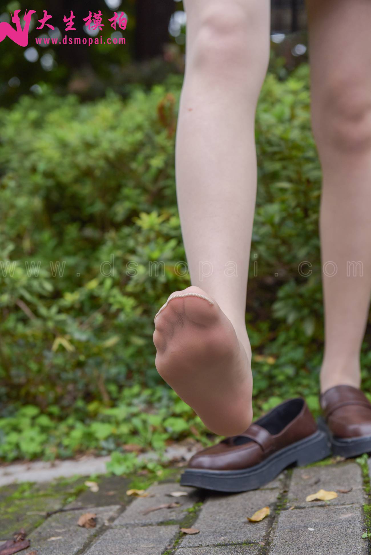 图片[35]-大生模拍 NO.211 小月 白嫩JK[52P] – 速更版-美库