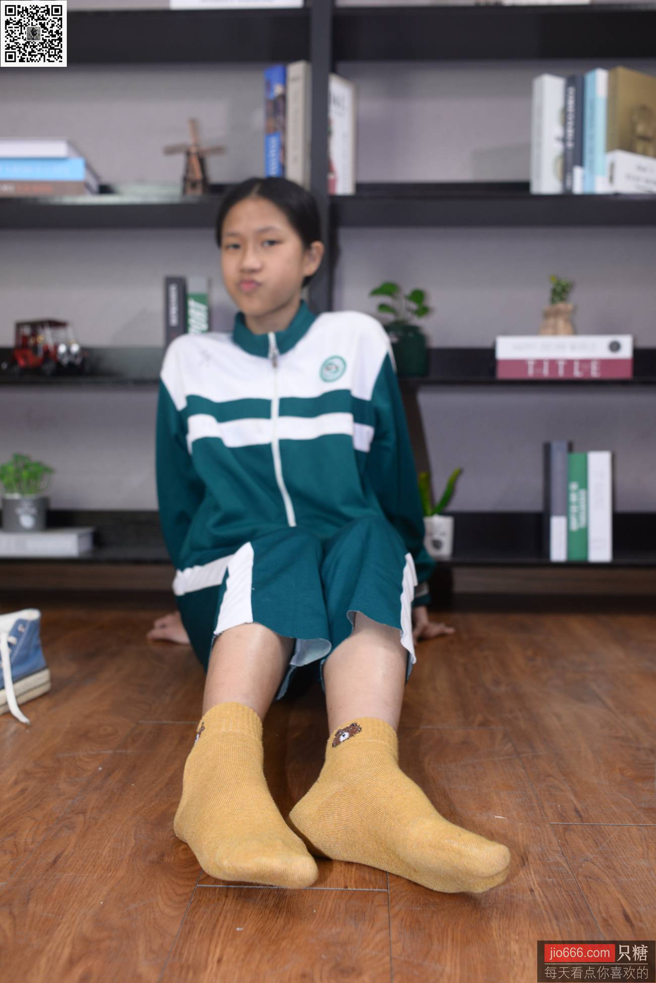 图片[127]-[只糖棉袜]NO.153 桃子 相遇总是猝不及防[213P] – 速更版-美库