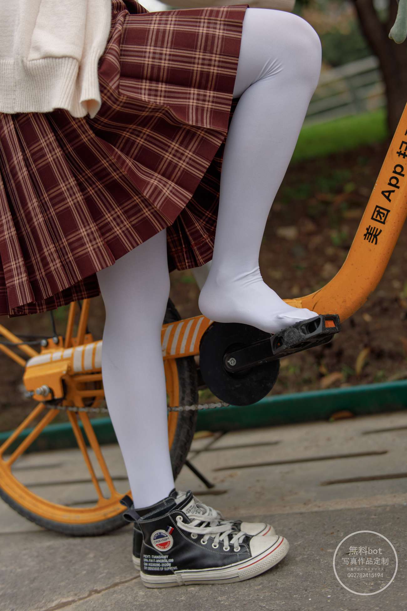 图片[18]-森萝财团写真 有料 NO.006 依依 户外白丝JK制服[90P] – 速更版-美库