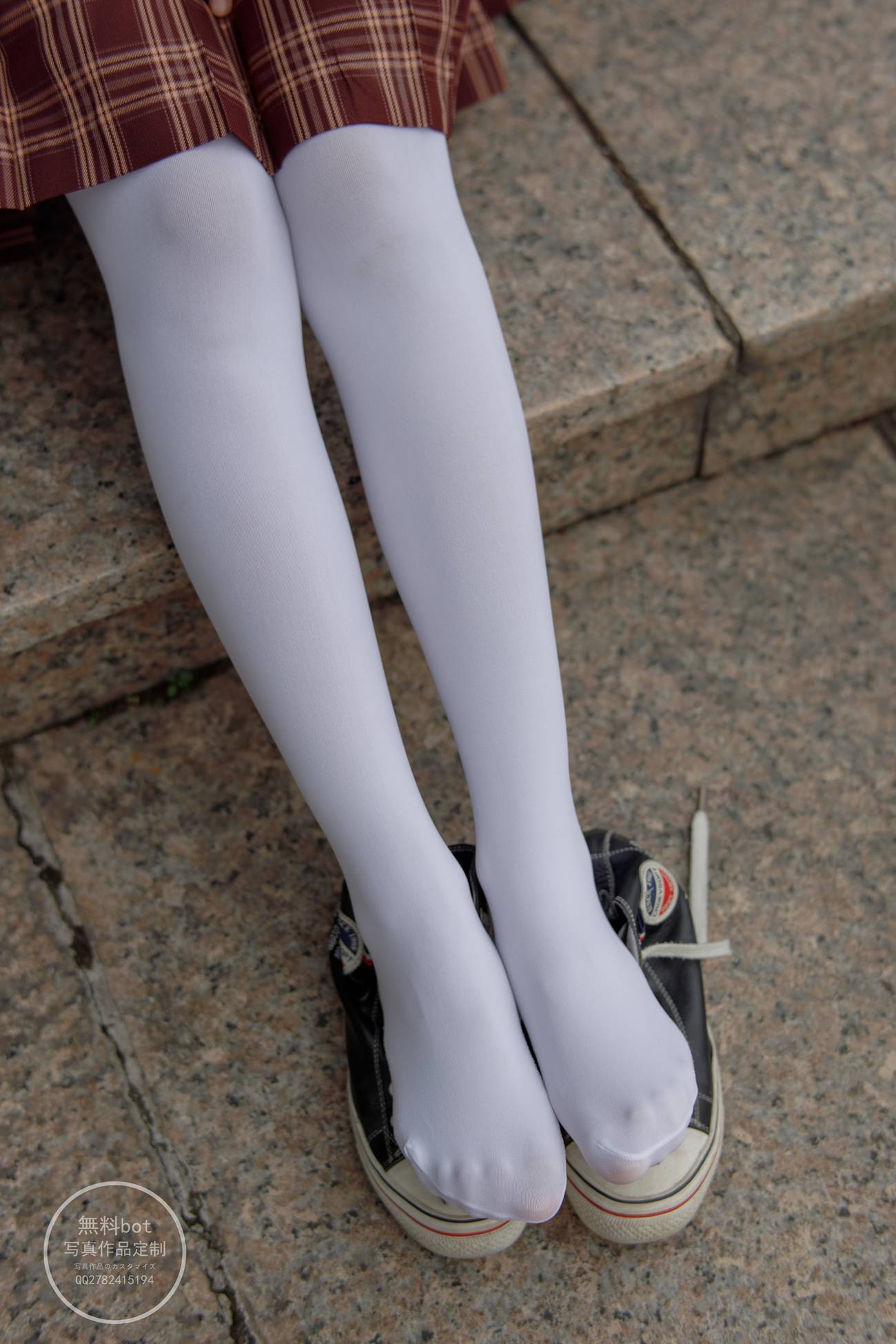 图片[26]-森萝财团写真 有料 NO.006 依依 户外白丝JK制服[90P] – 速更版-美库