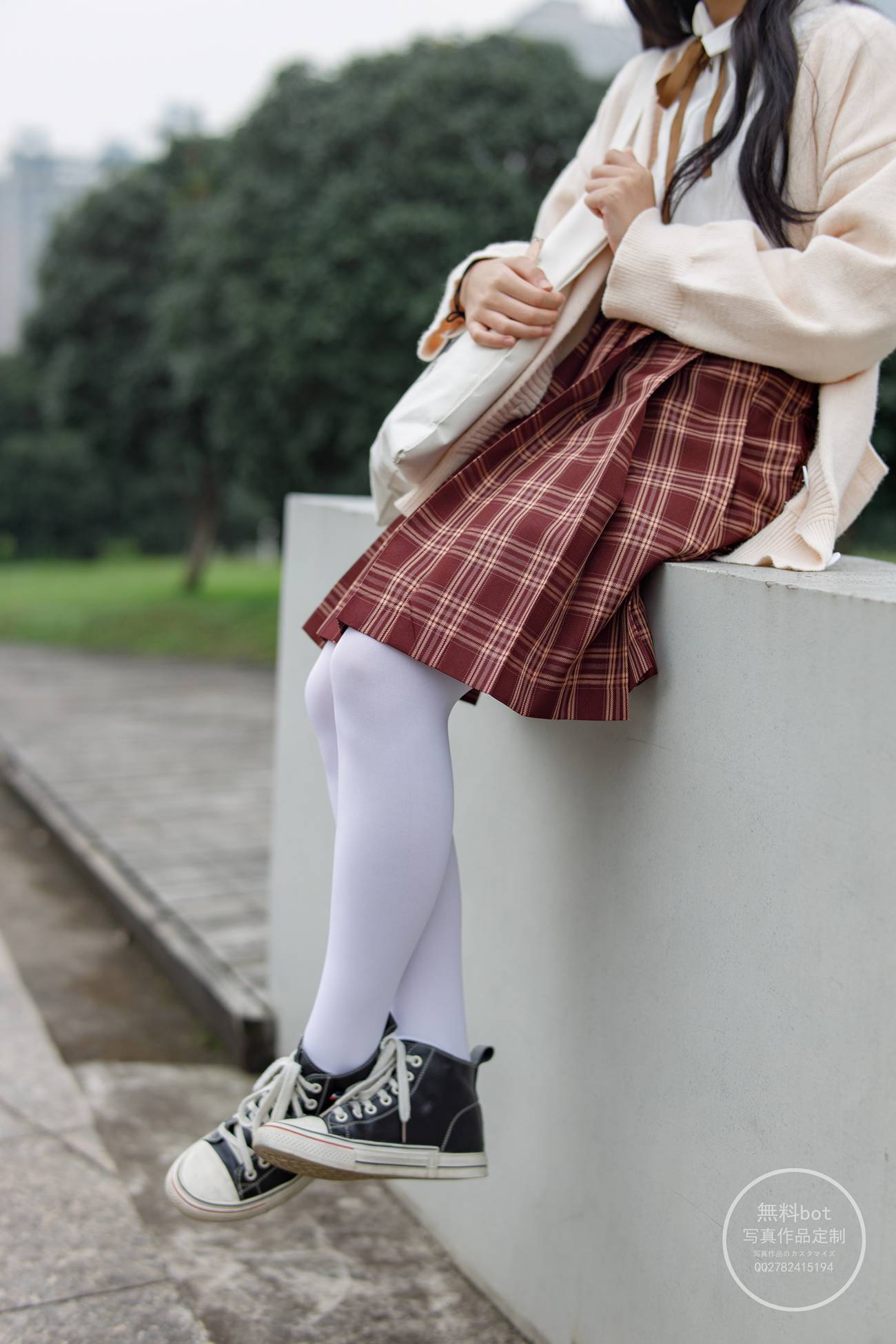 图片[81]-森萝财团写真 有料 NO.006 依依 户外白丝JK制服[90P] – 速更版-美库