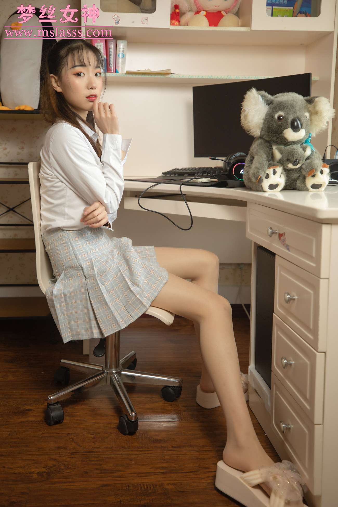 图片[68]-[MSLASS梦丝女神]2021.01.05 NO.143 新模女神 张琪瑛[69P] – 速更版-美库