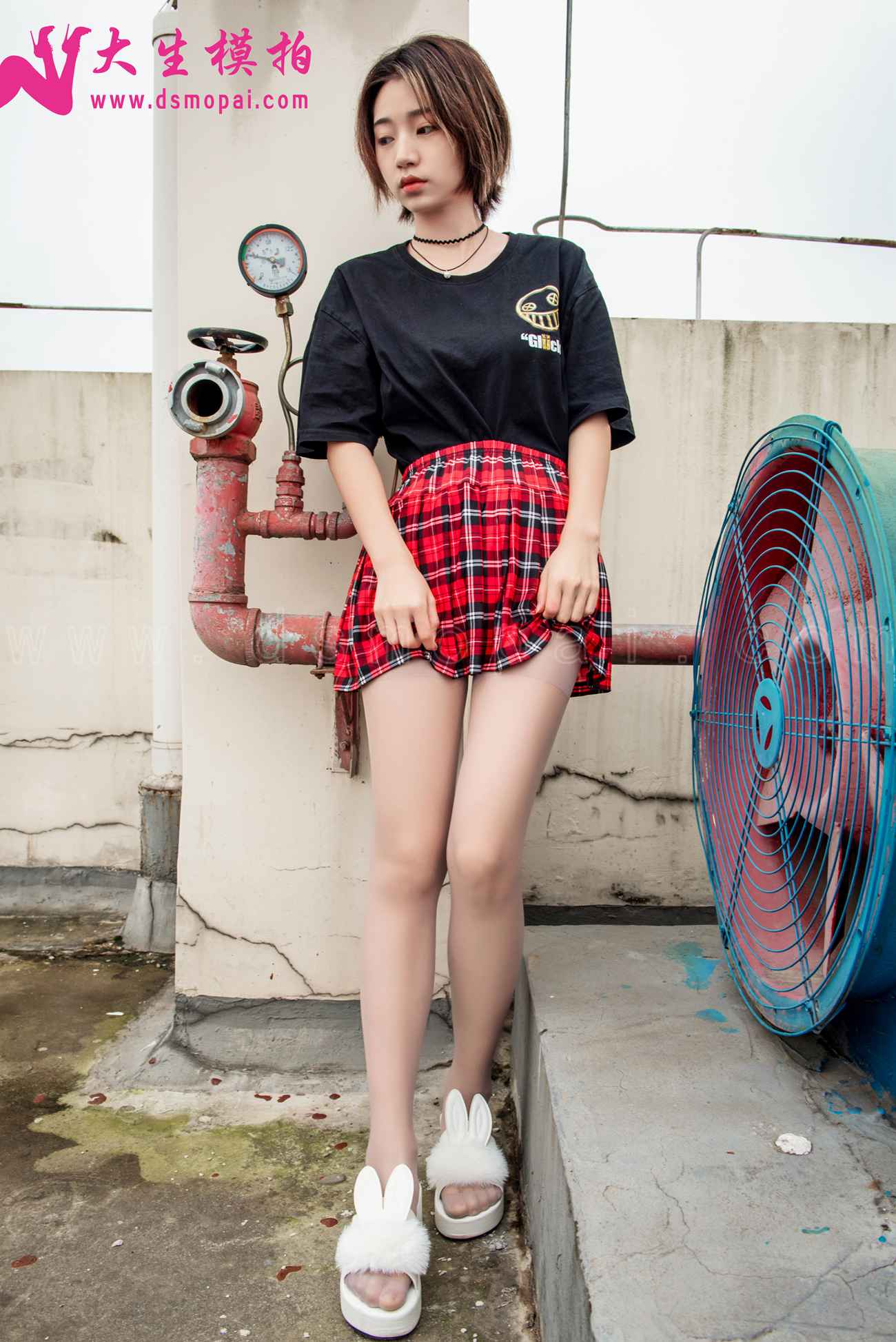 图片[29]-大生模拍 NO.214 小小 天台美足 [49P] – 速更版-美库