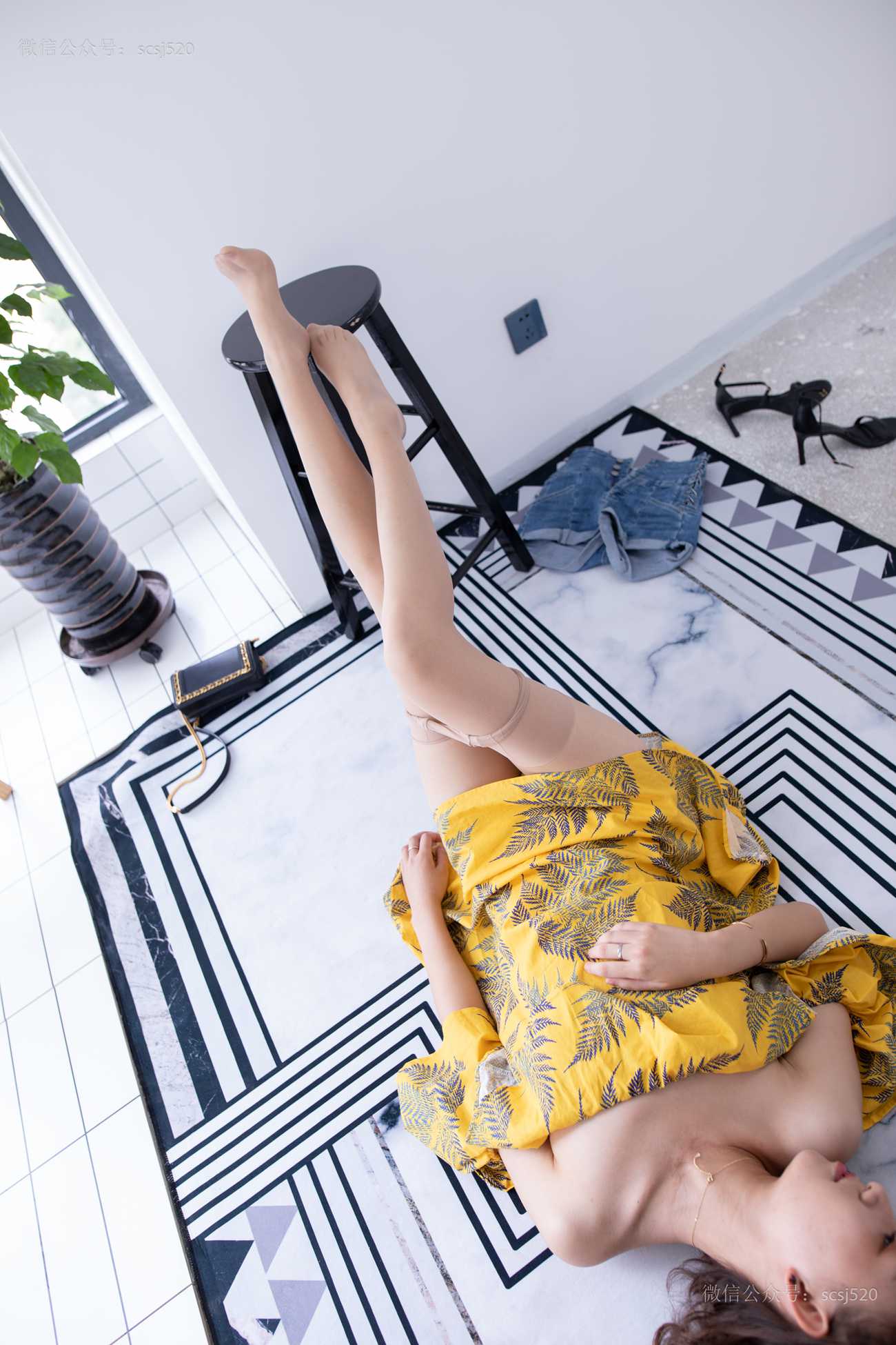 图片[33]-[LSS山茶摄影]NO.248 丝袜穿搭91[79P] – 速更版-美库