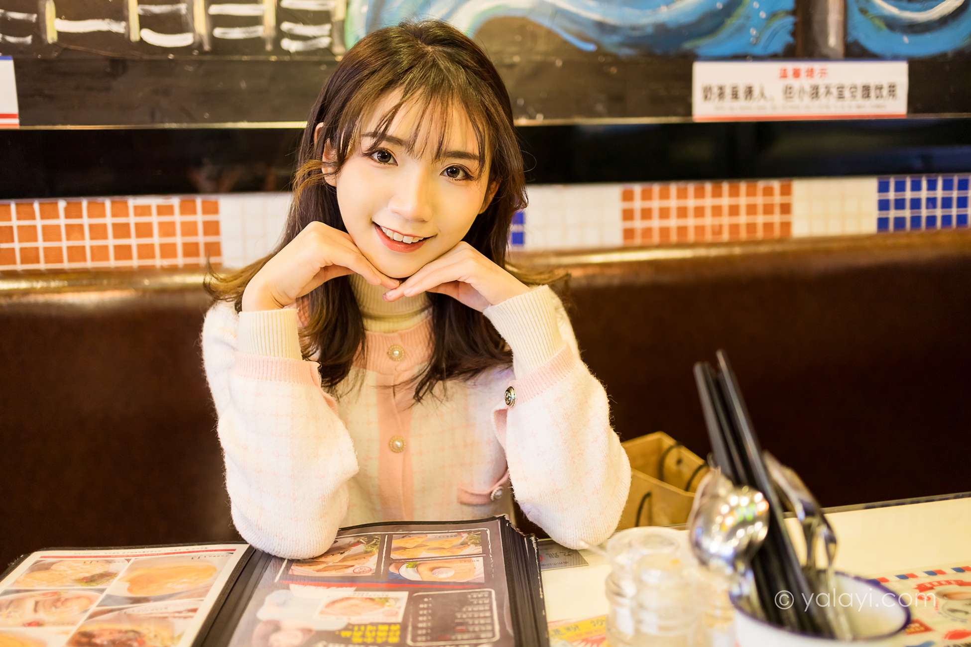 图片[39]-[YALAYI雅拉伊]2021.01.11 NO.750 果果《甜蜜约会》[47P] – 速更版-美库