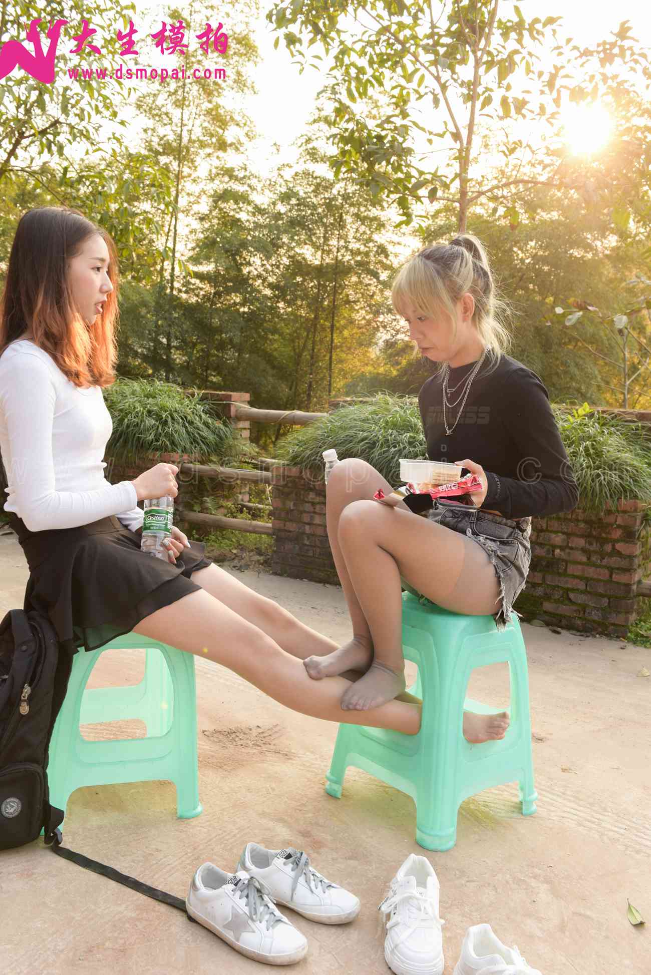 图片[56]-大生模拍 NO.216双人爬山[84P] – 速更版-美库