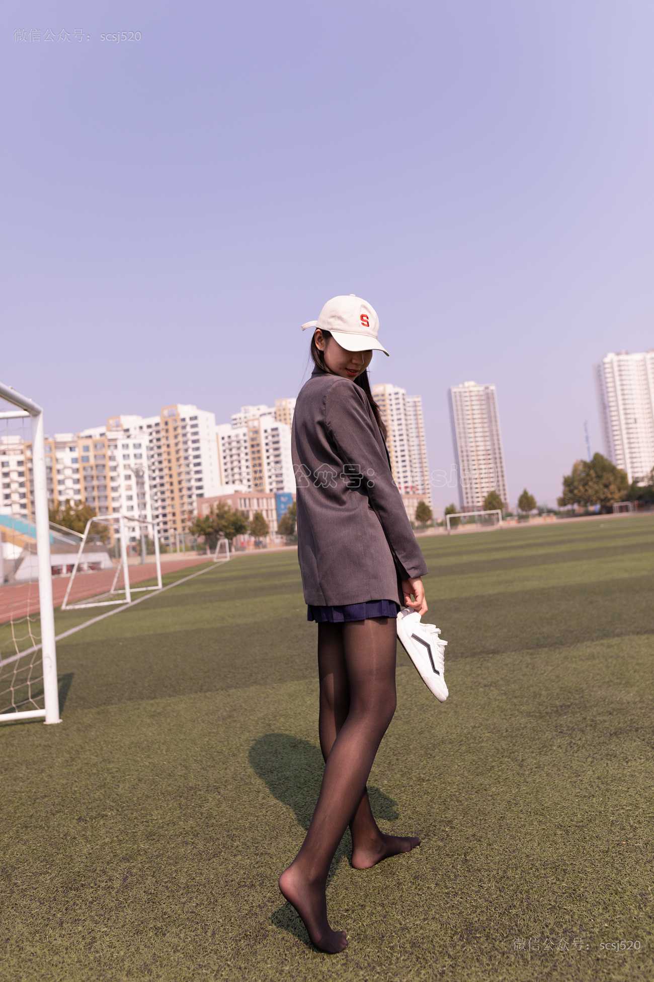 图片[71]-[LSS山茶摄影]NO.252 丝袜穿搭95[94P] – 速更版-美库