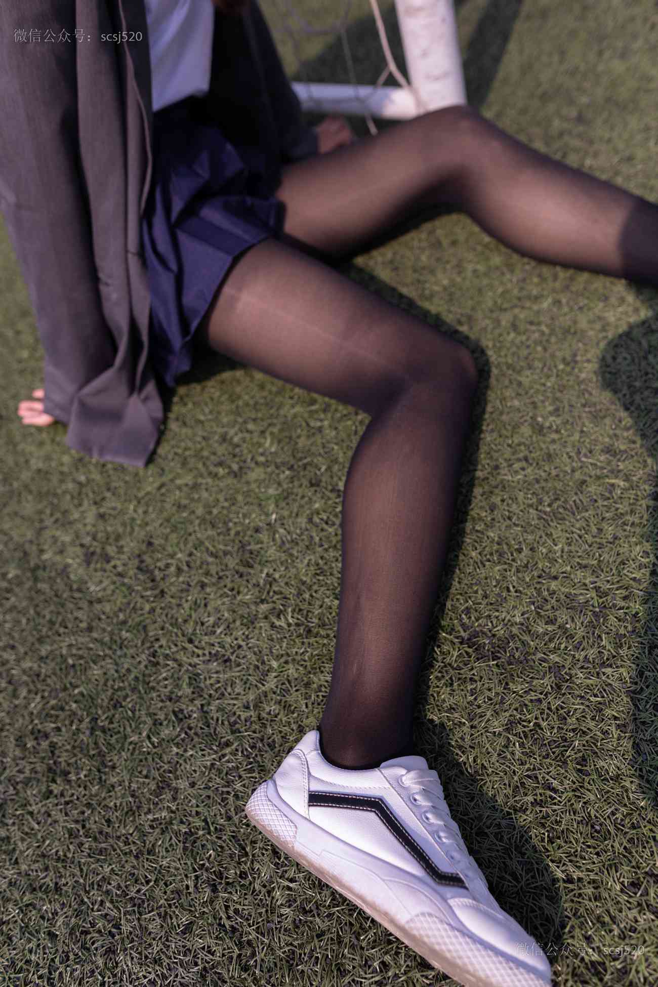 图片[95]-[LSS山茶摄影]NO.252 丝袜穿搭95[94P] – 速更版-美库