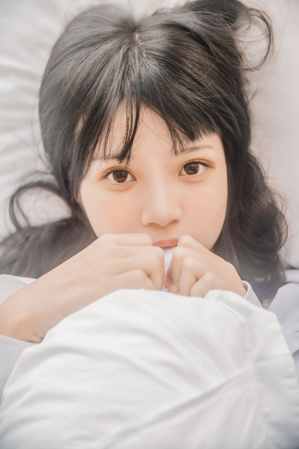 图片[12]-桜桃喵 白衬衫散发 [49P] – 速更版-美库