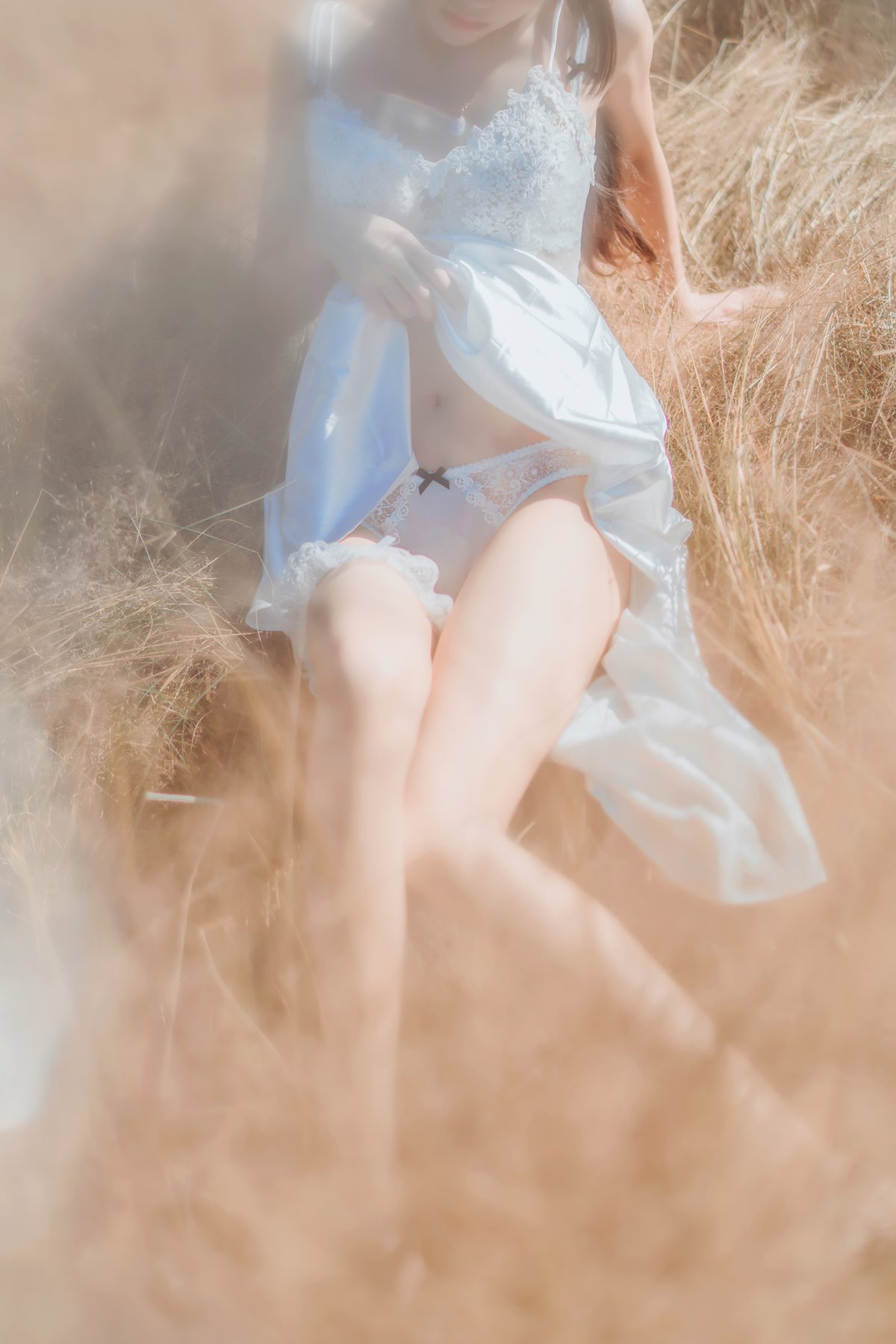 图片[11]-桜桃喵 冬眠 白裙上 [48P] – 速更版-美库