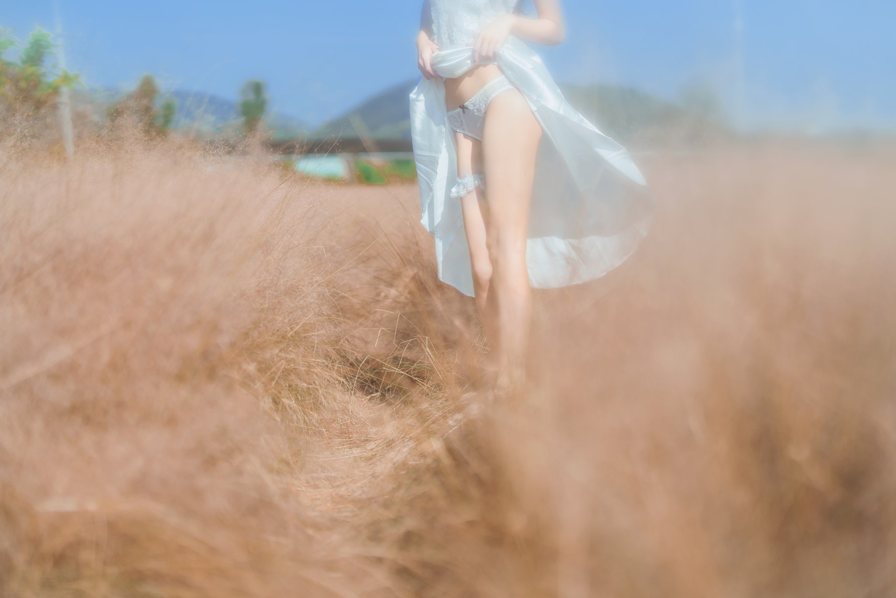 图片[12]-桜桃喵 冬眠 白裙上 [48P] – 速更版-美库