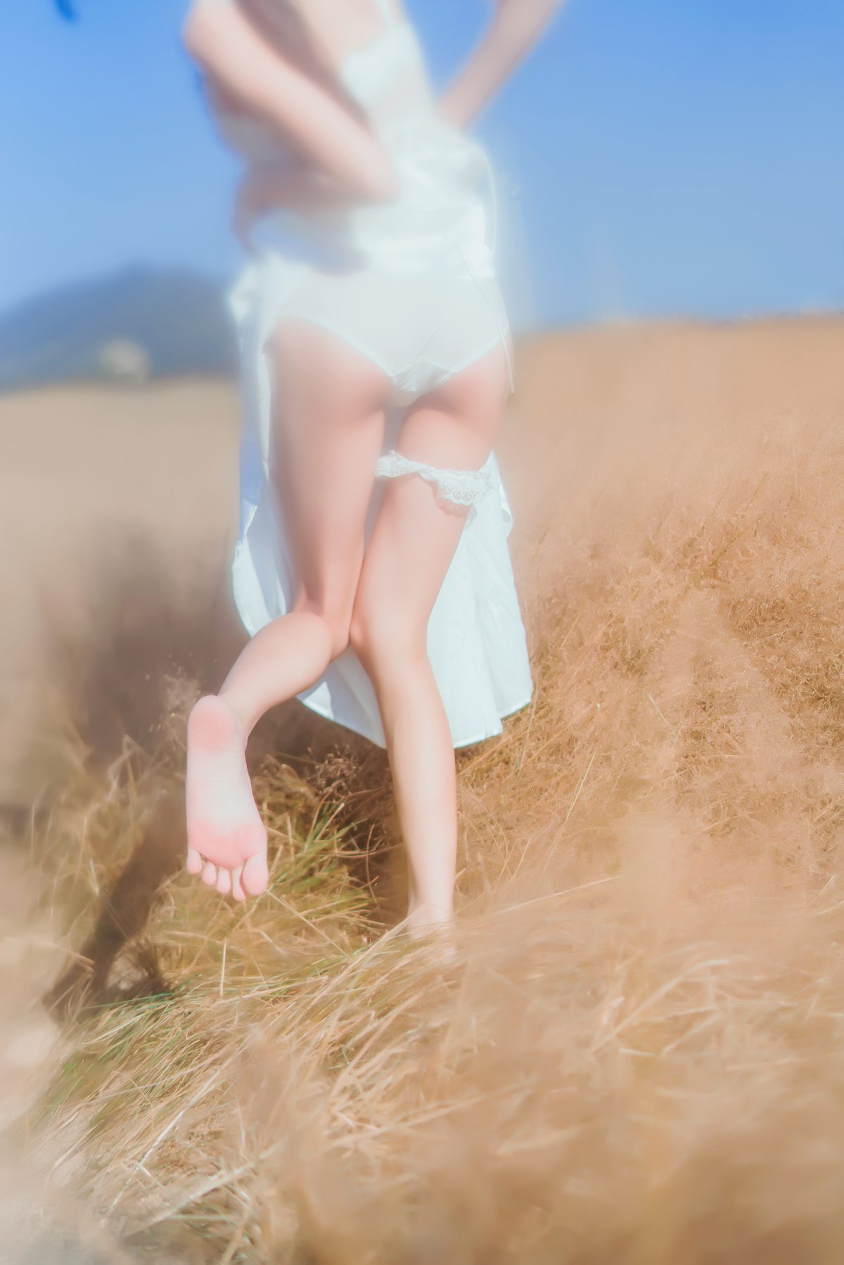 图片[14]-桜桃喵 冬眠 白裙上 [48P] – 速更版-美库