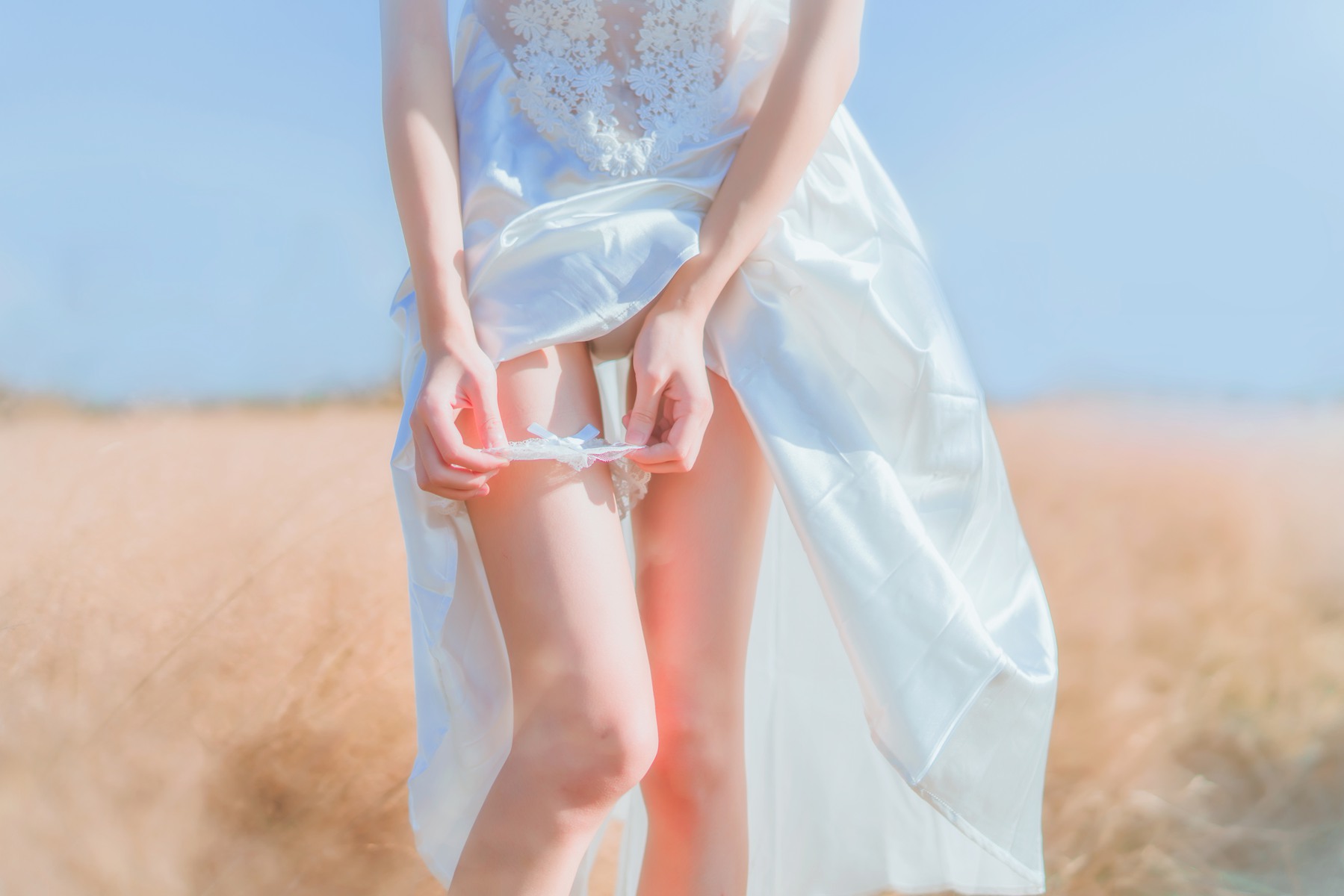 图片[21]-桜桃喵 冬眠 白裙上 [48P] – 速更版-美库